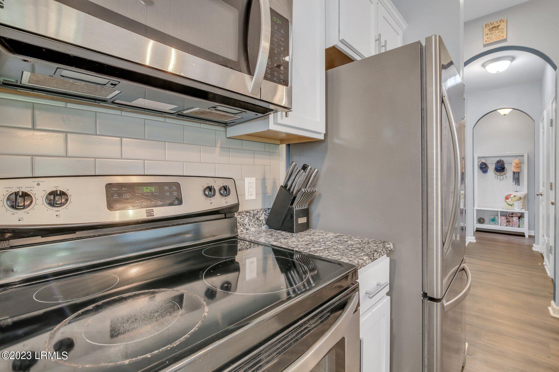 138 Scarlet Oak