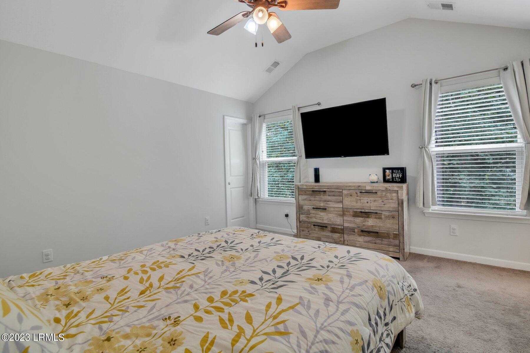 138 Scarlet Oak