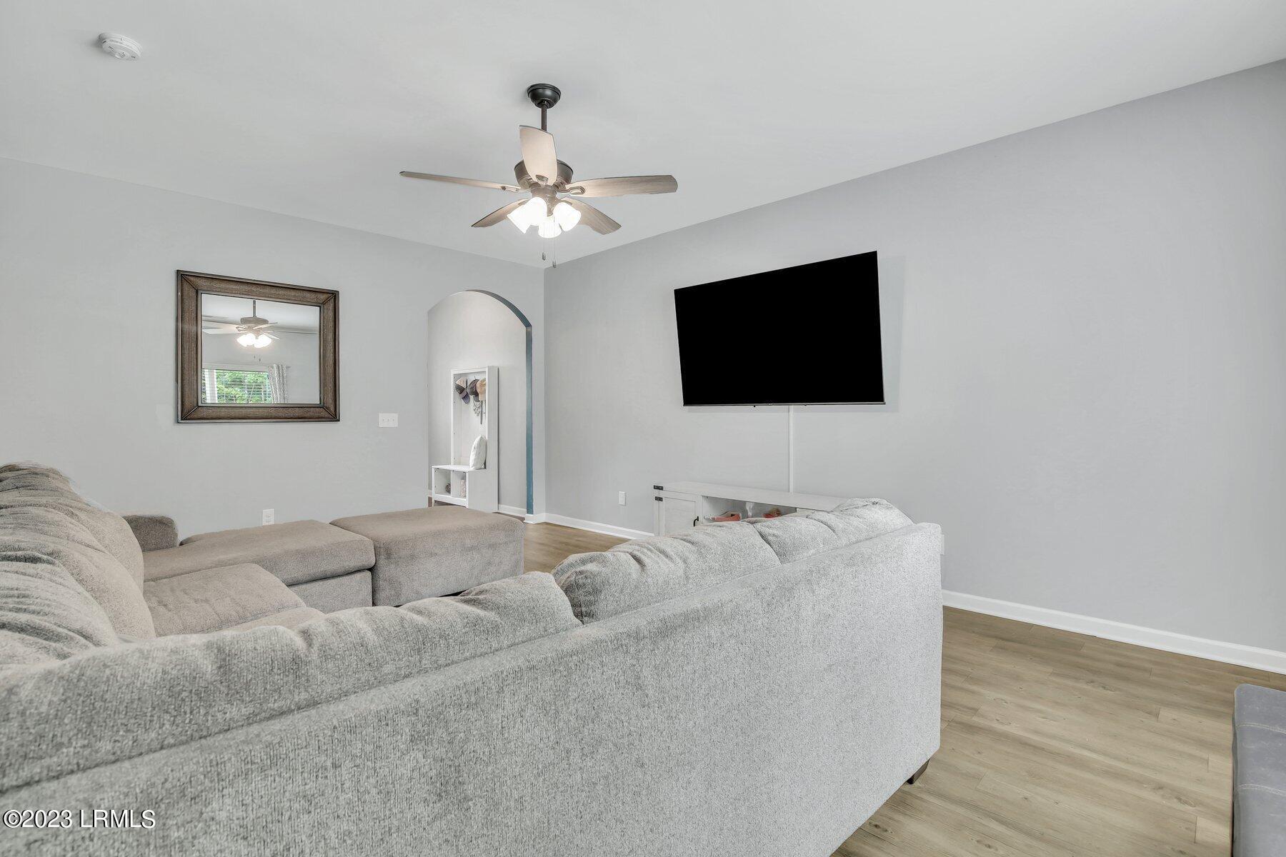 138 Scarlet Oak