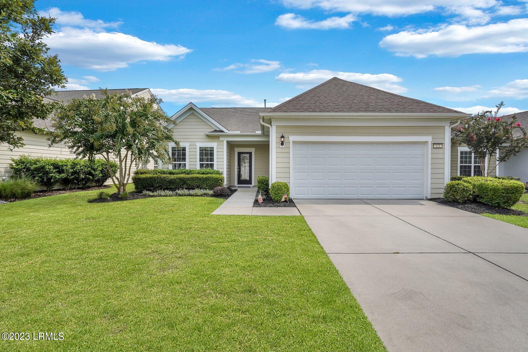 121 Knollwood Court