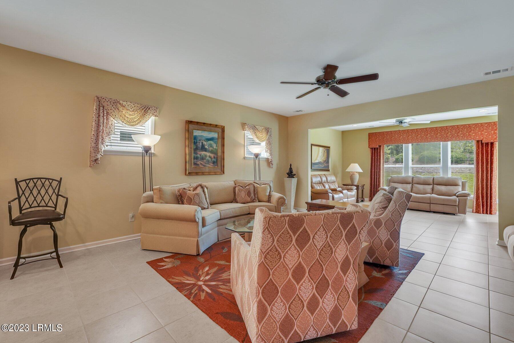 121 Knollwood Court