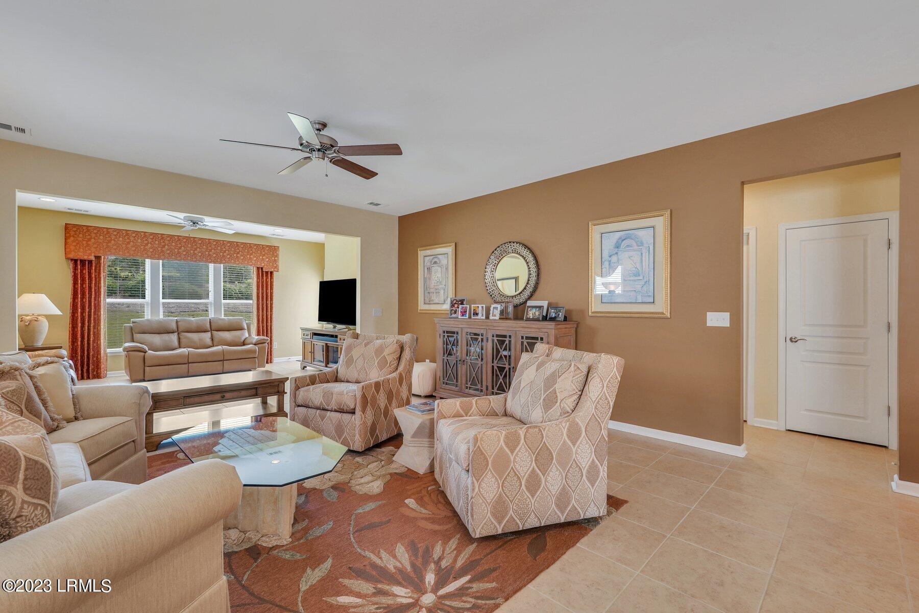 121 Knollwood Court