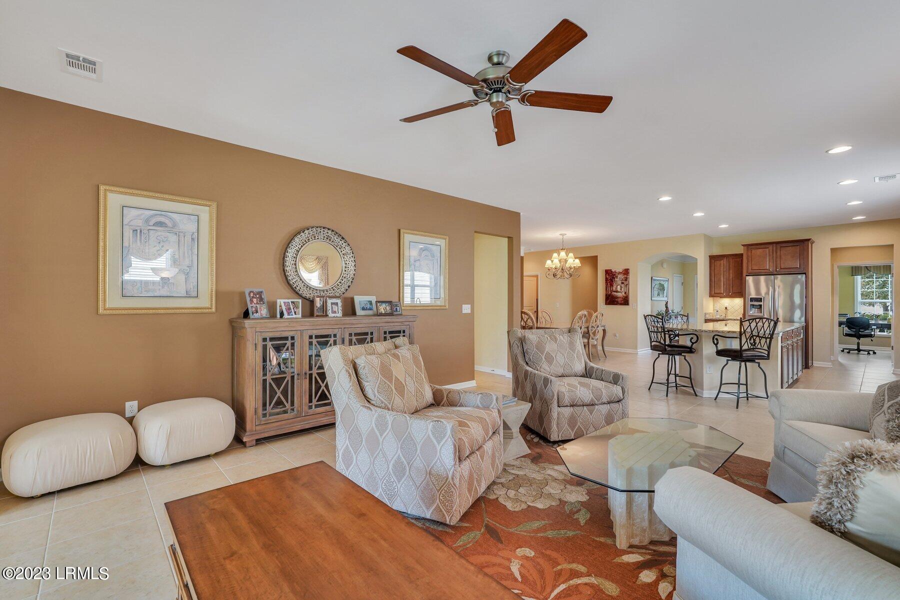 121 Knollwood Court