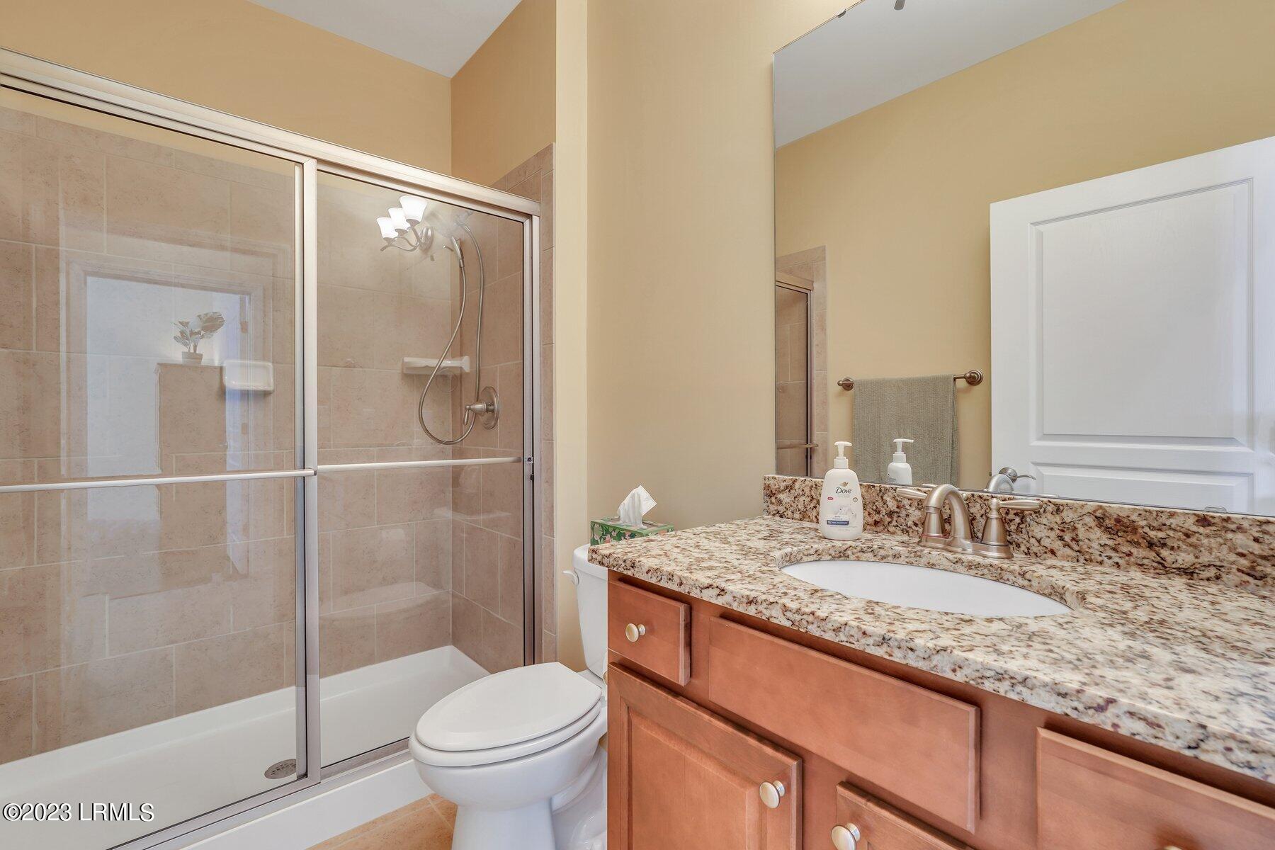121 Knollwood Court