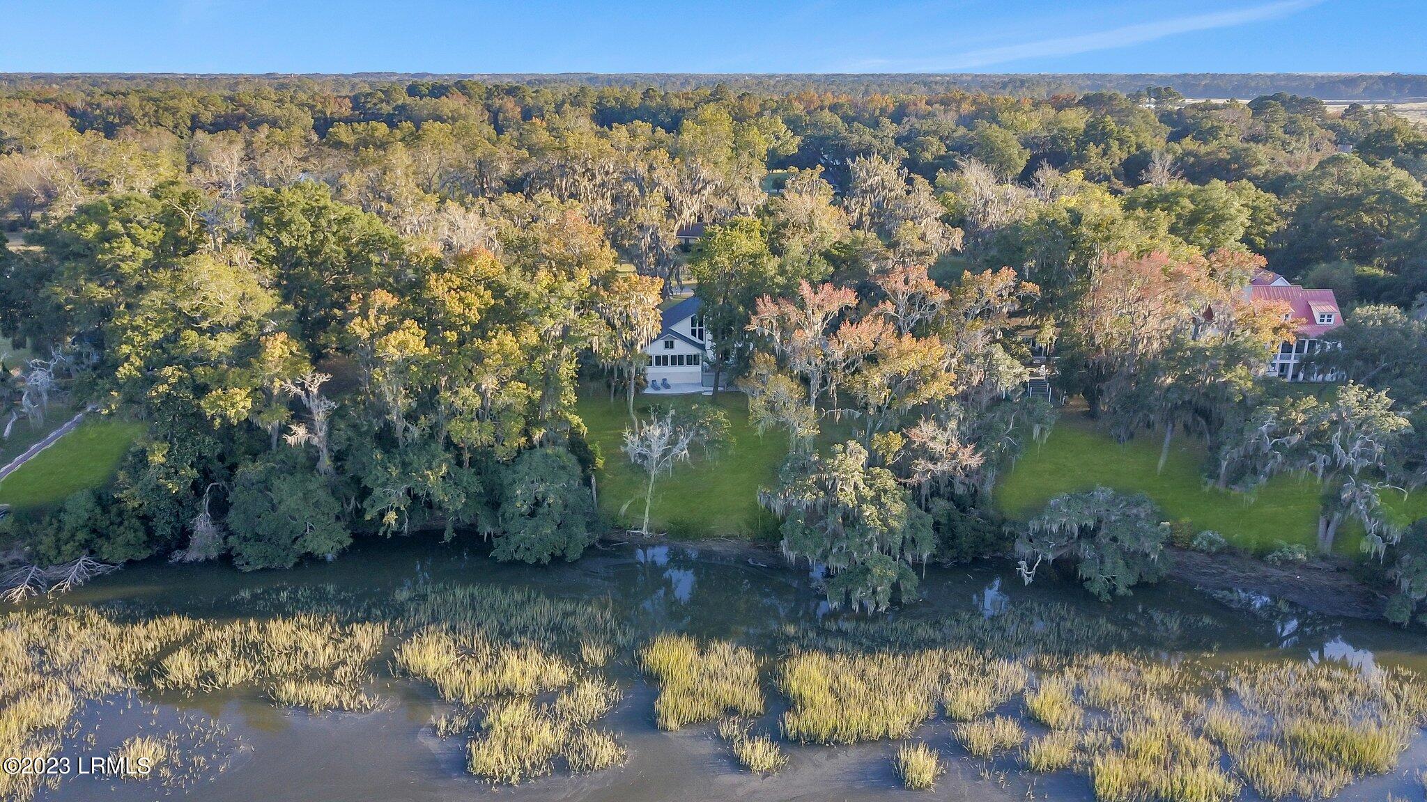 36 Seabrook Point Drive