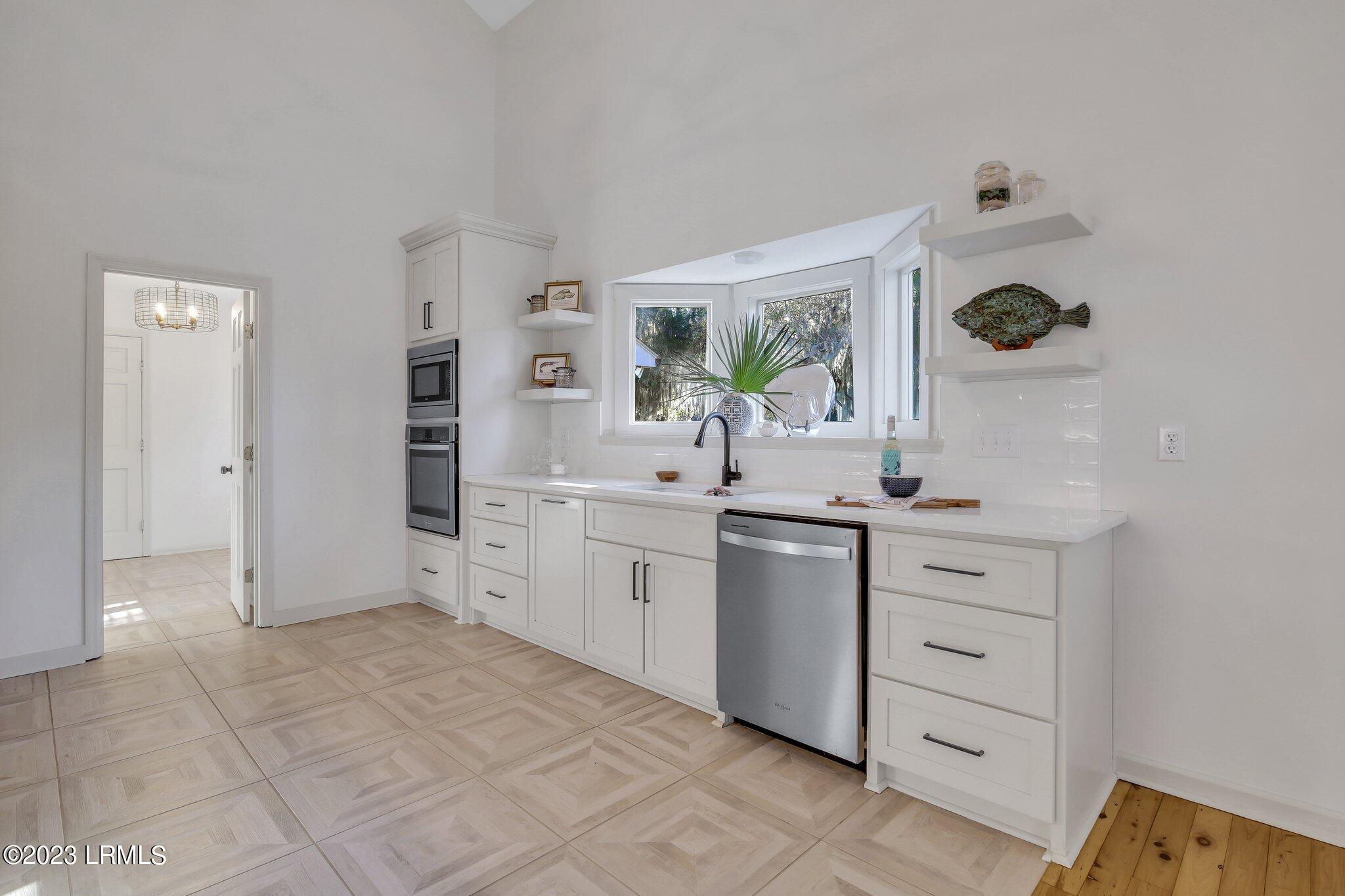 36 Seabrook Point Drive