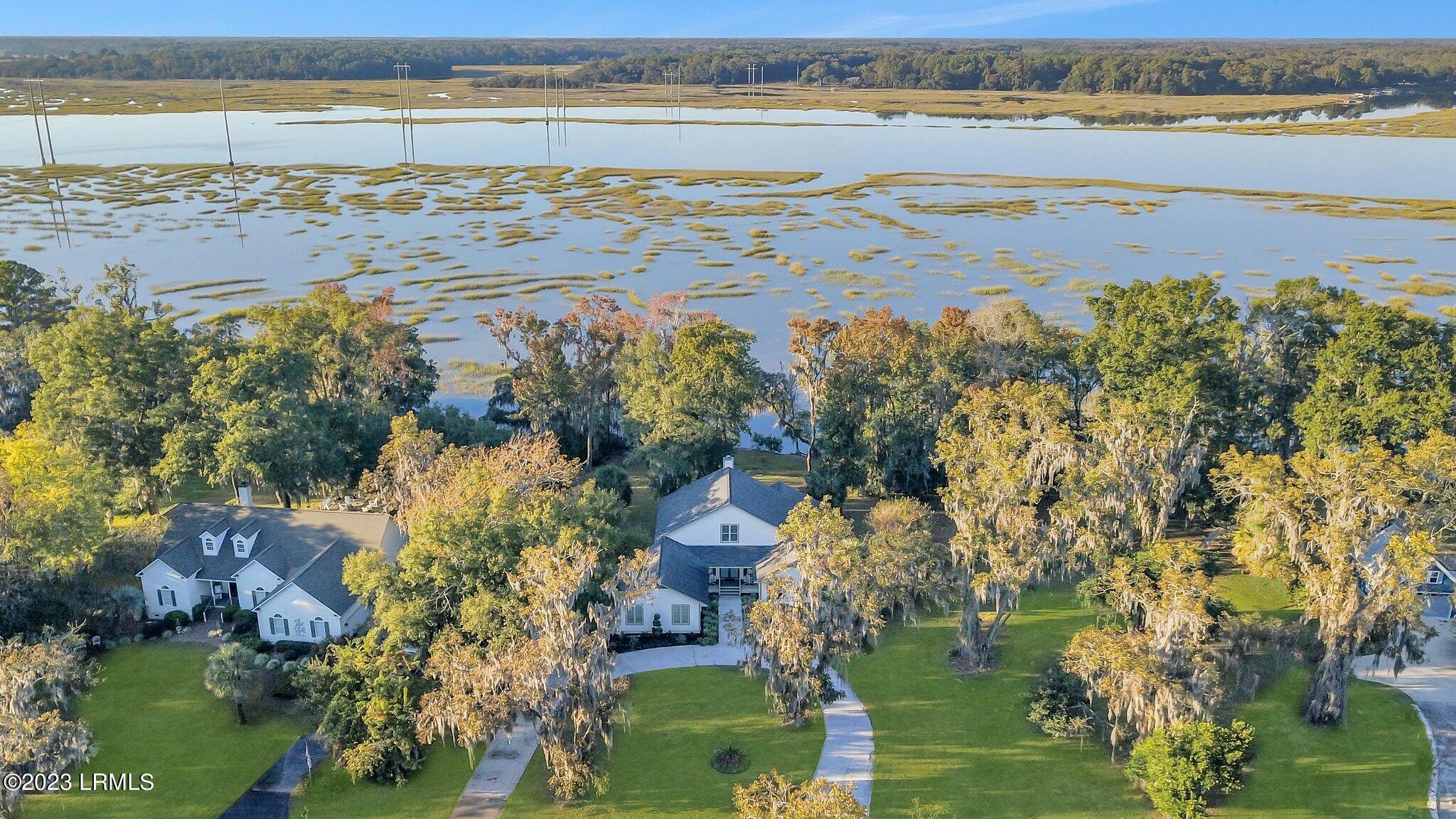 36 Seabrook Point Drive