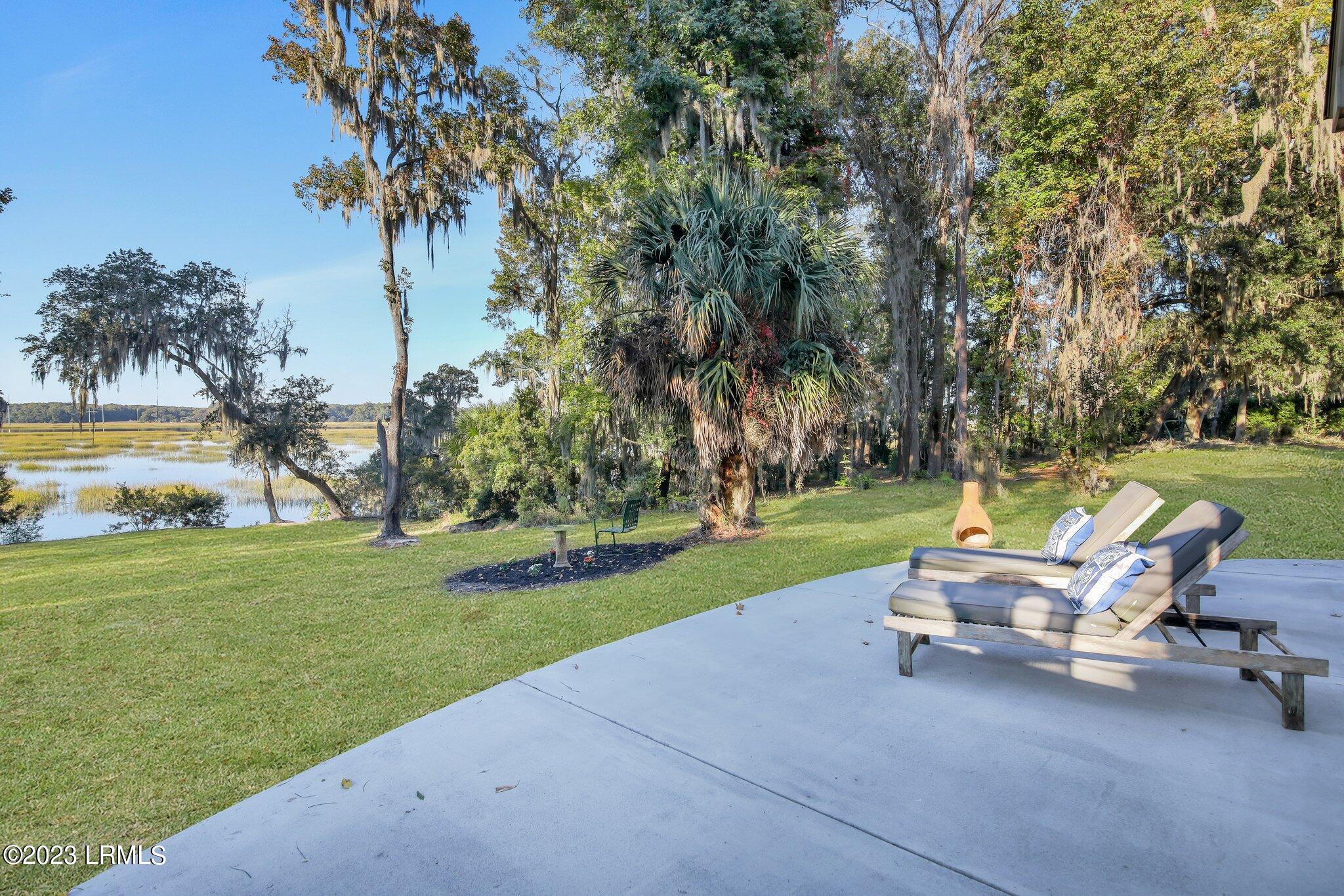 36 Seabrook Point Drive