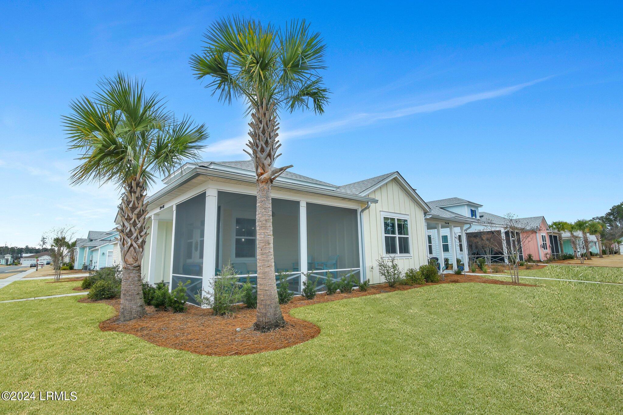 215 Barefoot Lane, 101