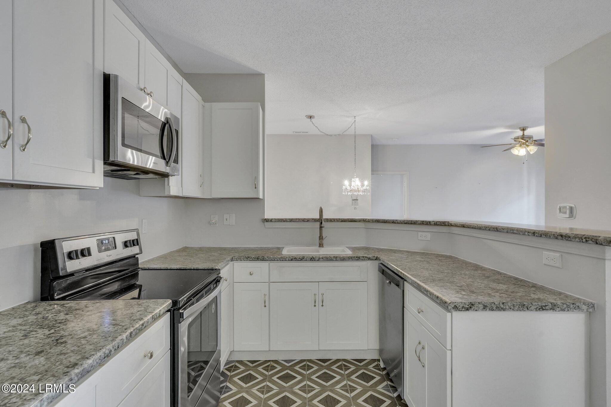 100 Kensington Boulevard, 1303