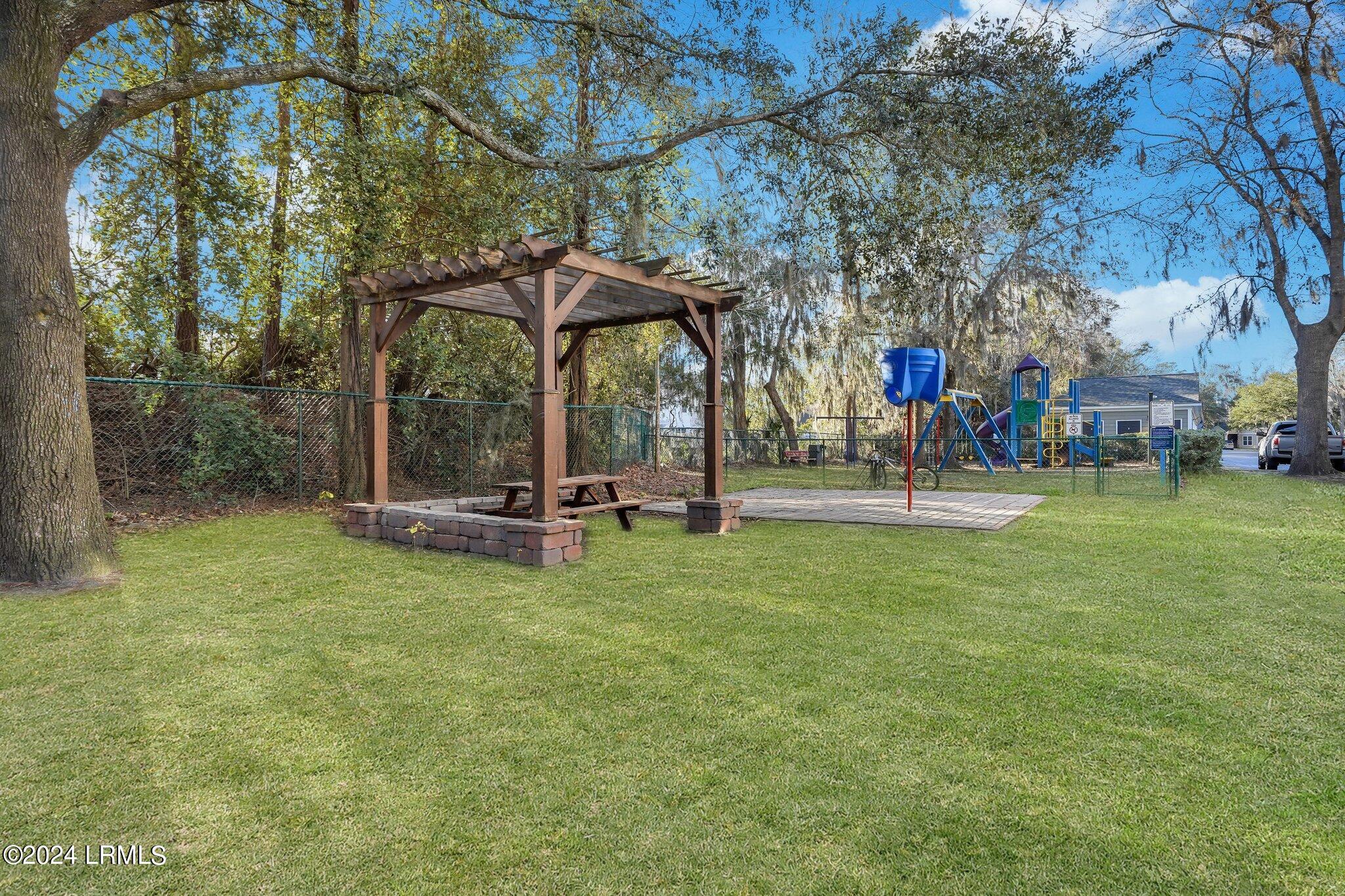100 Kensington Boulevard, 1303