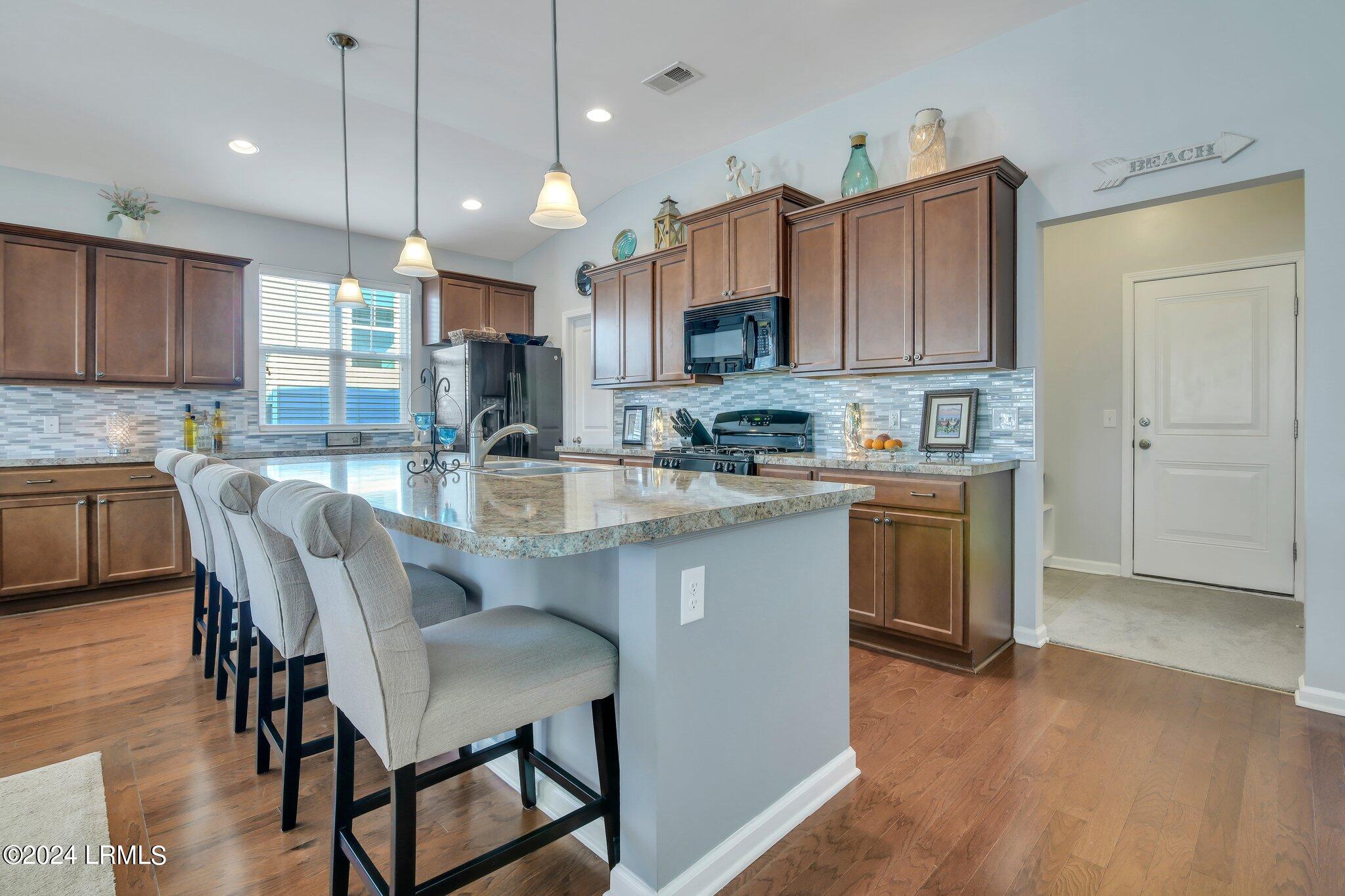 195 Heritage Parkway