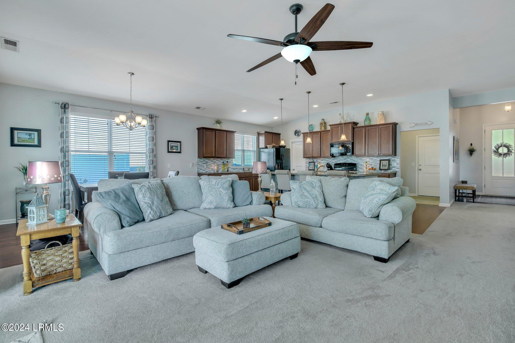 195 Heritage Parkway