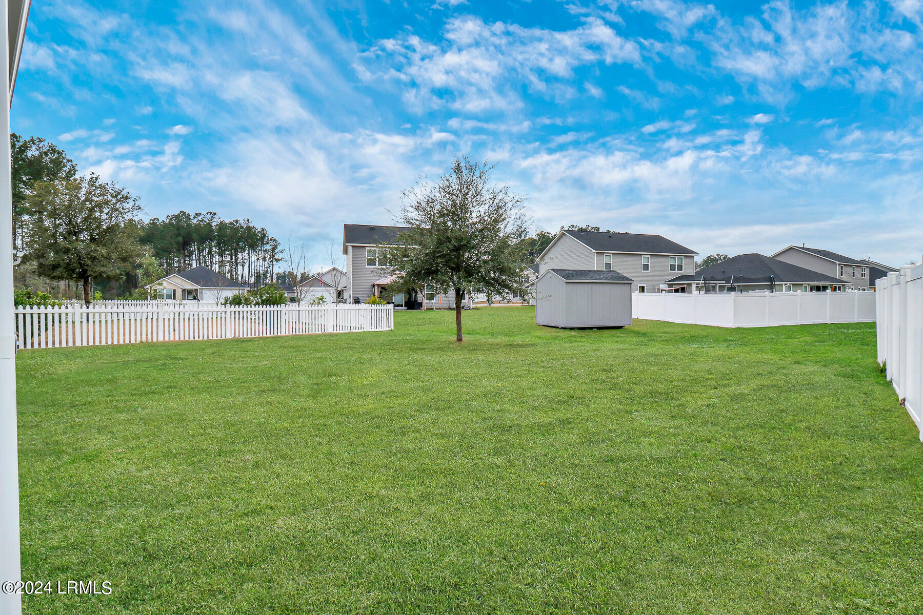 6 Pioneer Point