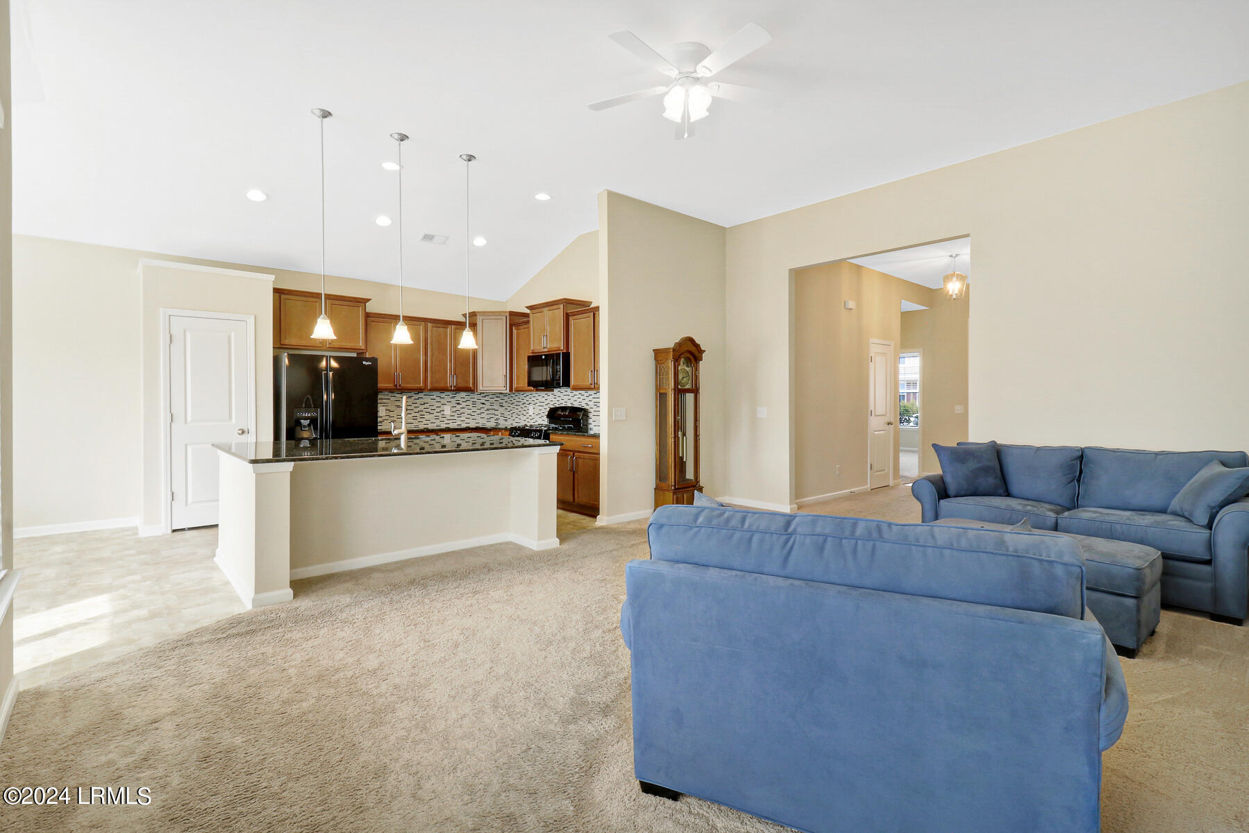 6 Pioneer Point