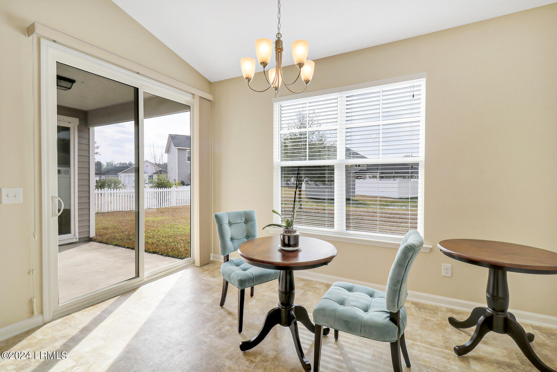 6 Pioneer Point
