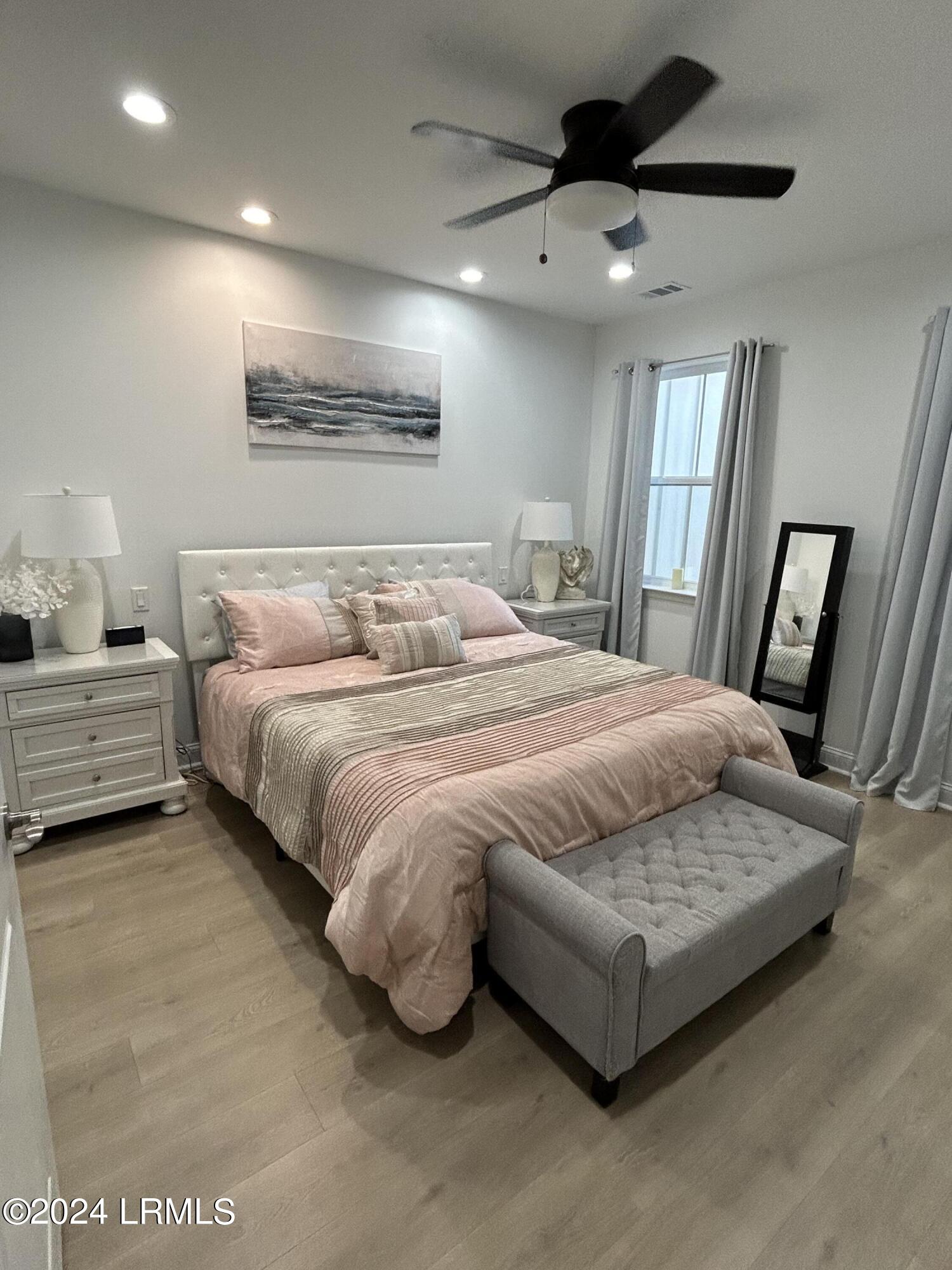 190 Caribbean Soul Avenue, 101
