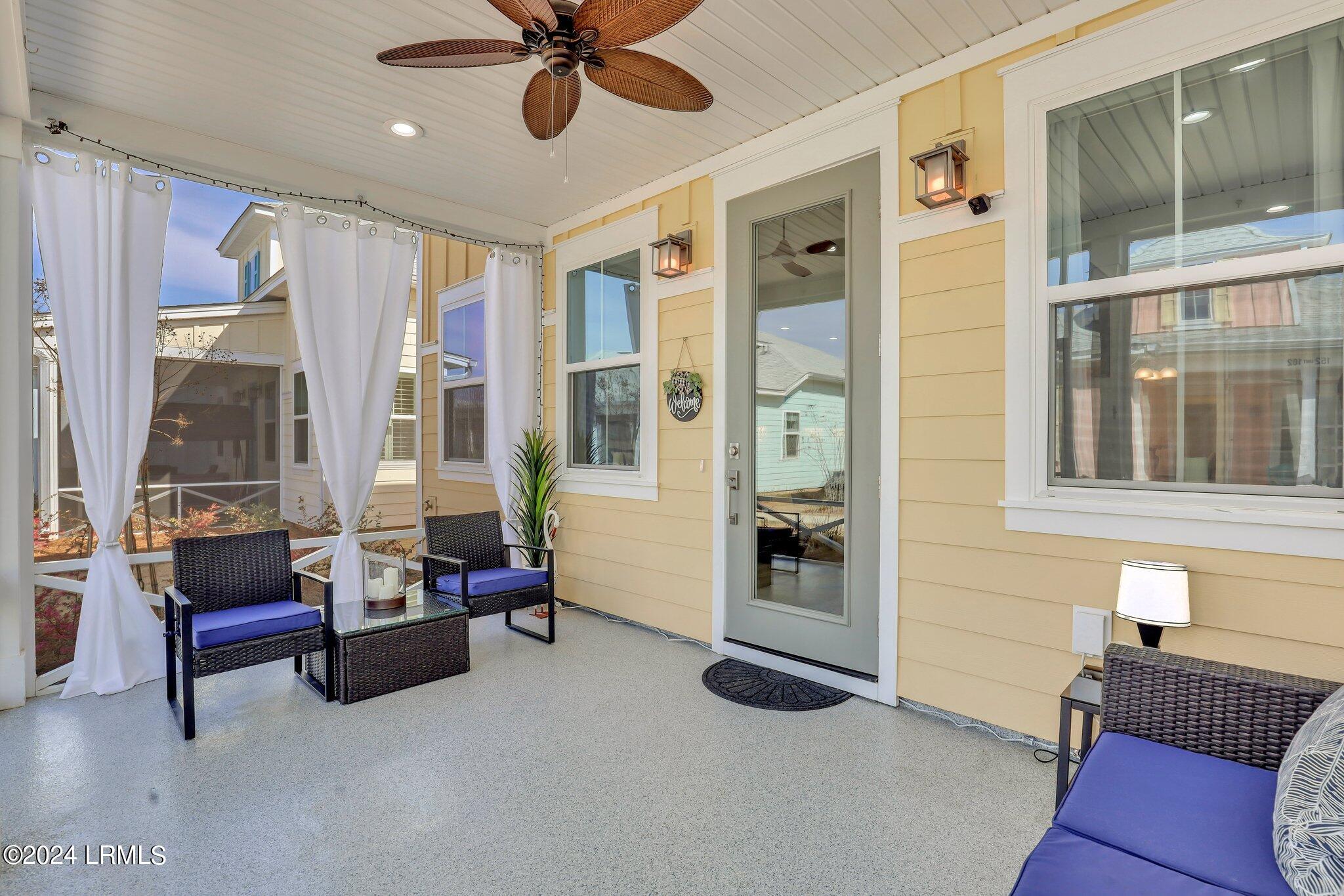 190 Caribbean Soul Avenue, 101