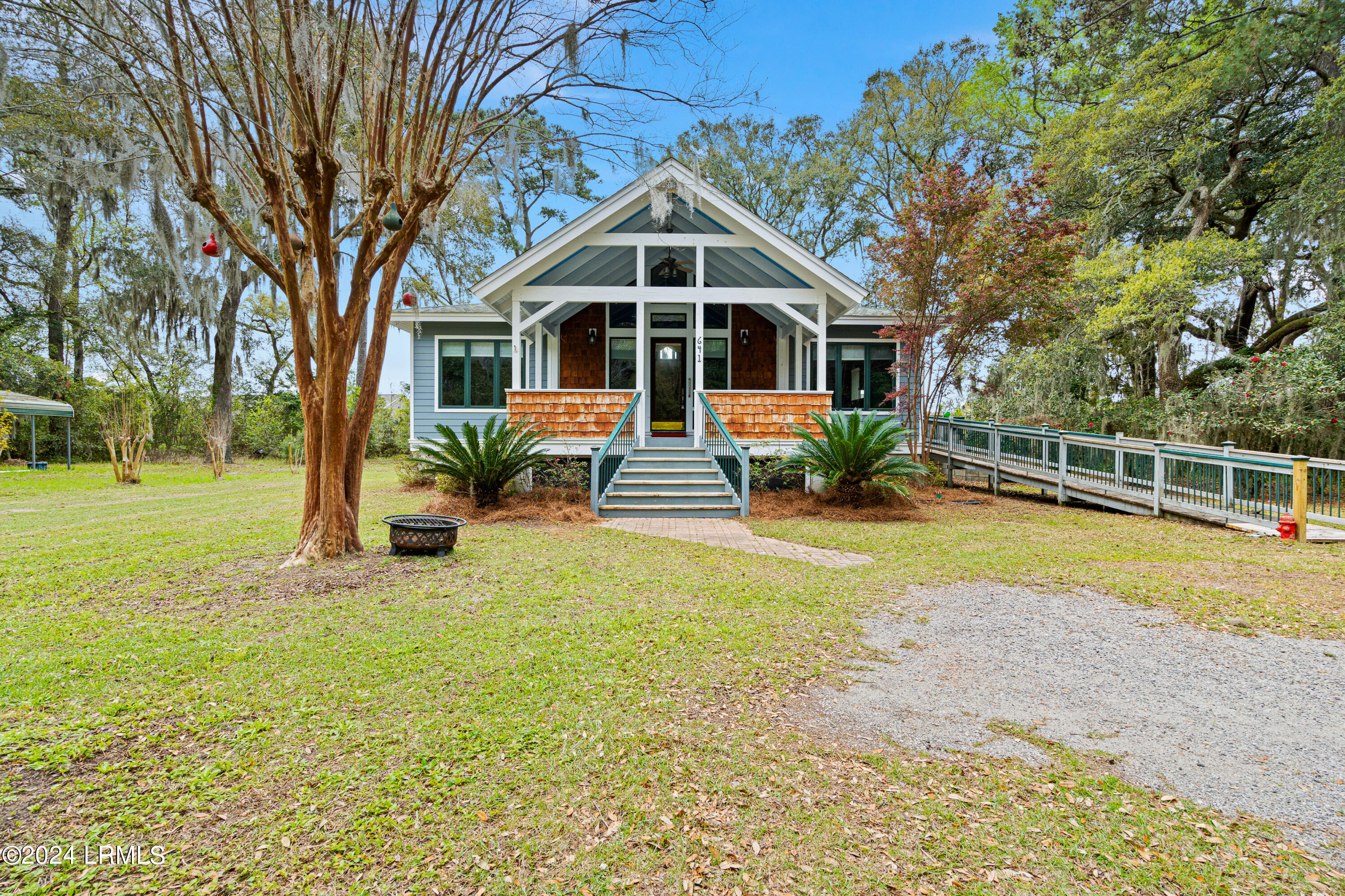 641 Broad River Boulevard