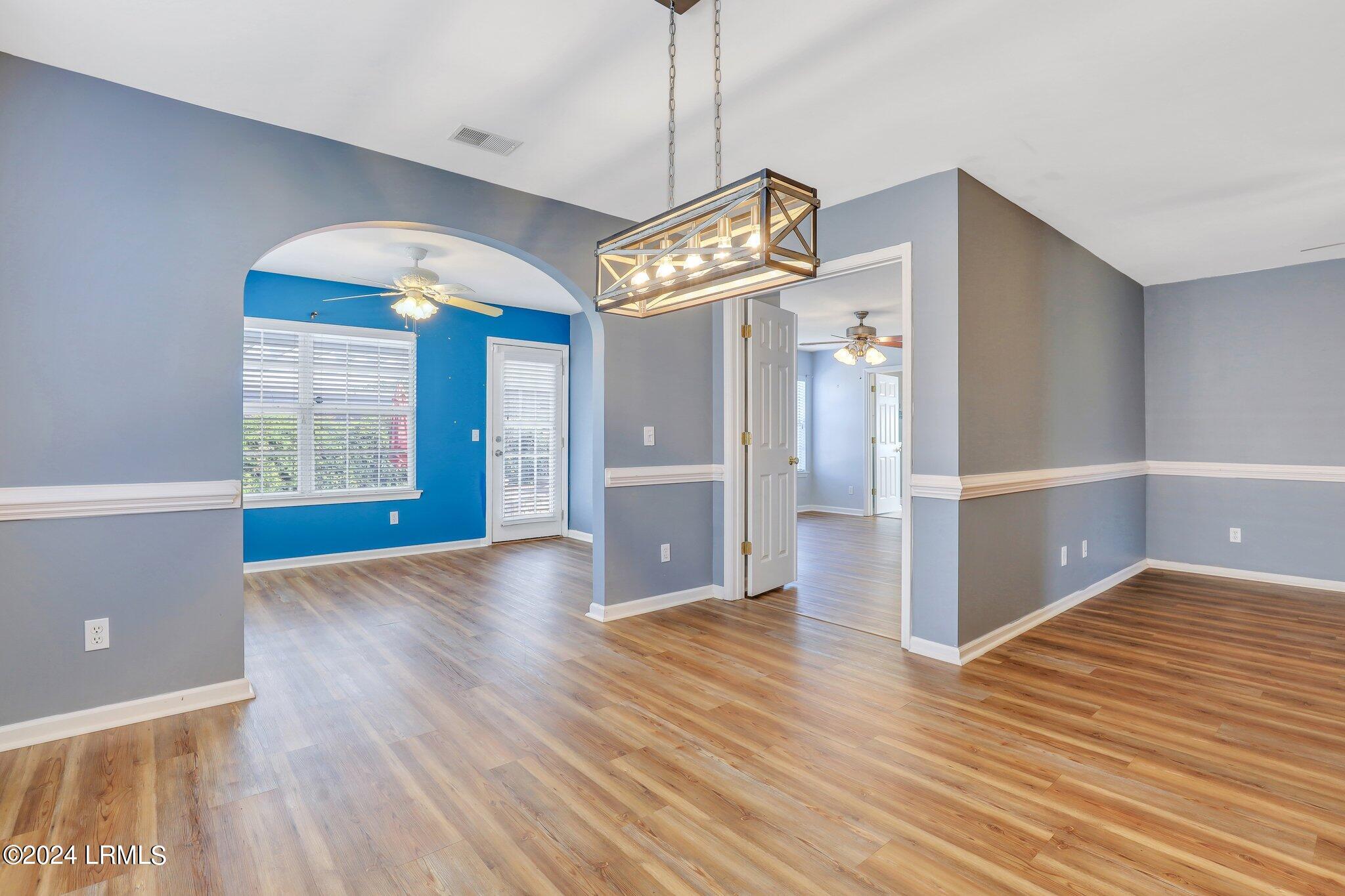 189 Oakesdale Drive