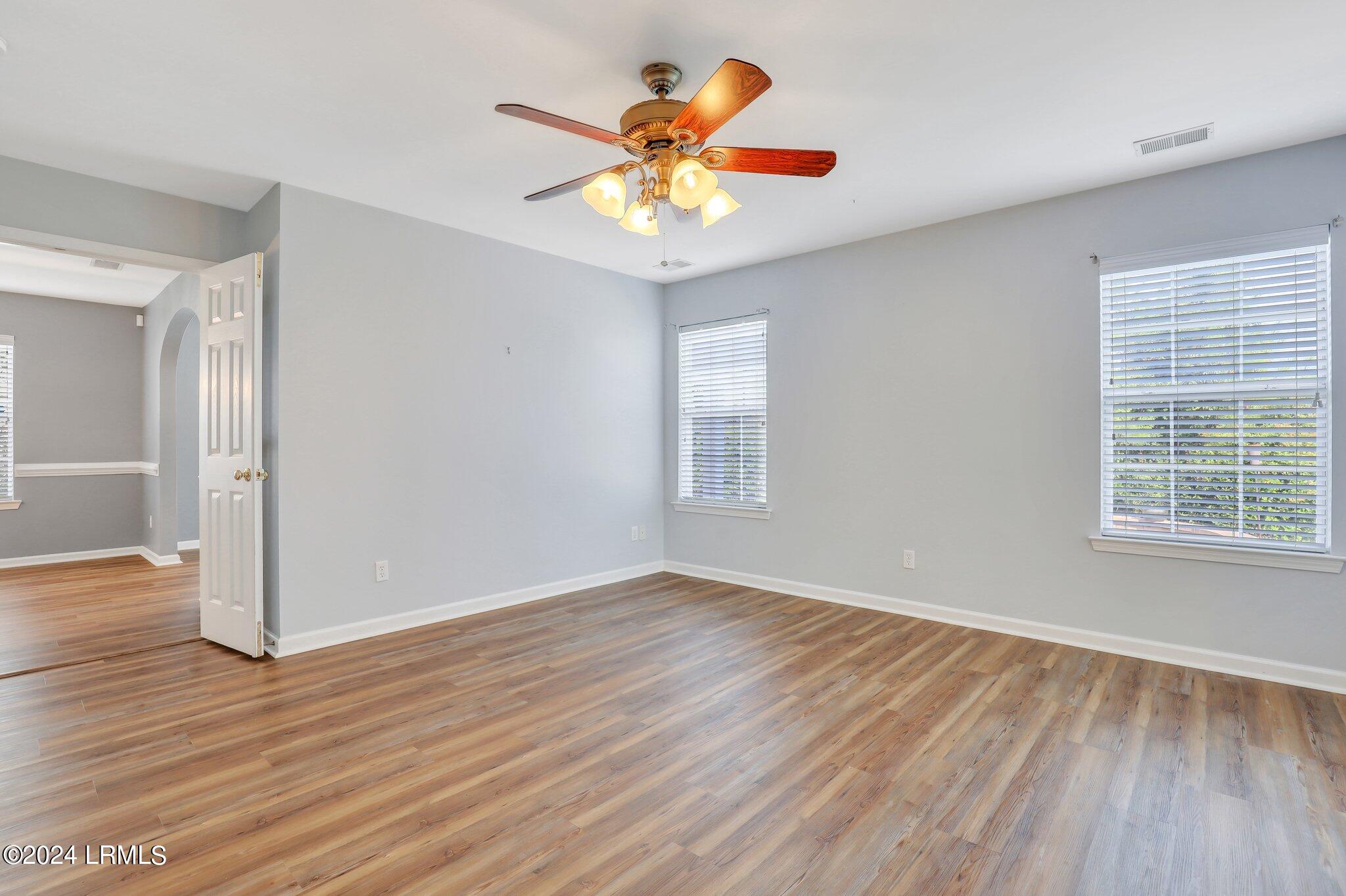 189 Oakesdale Drive