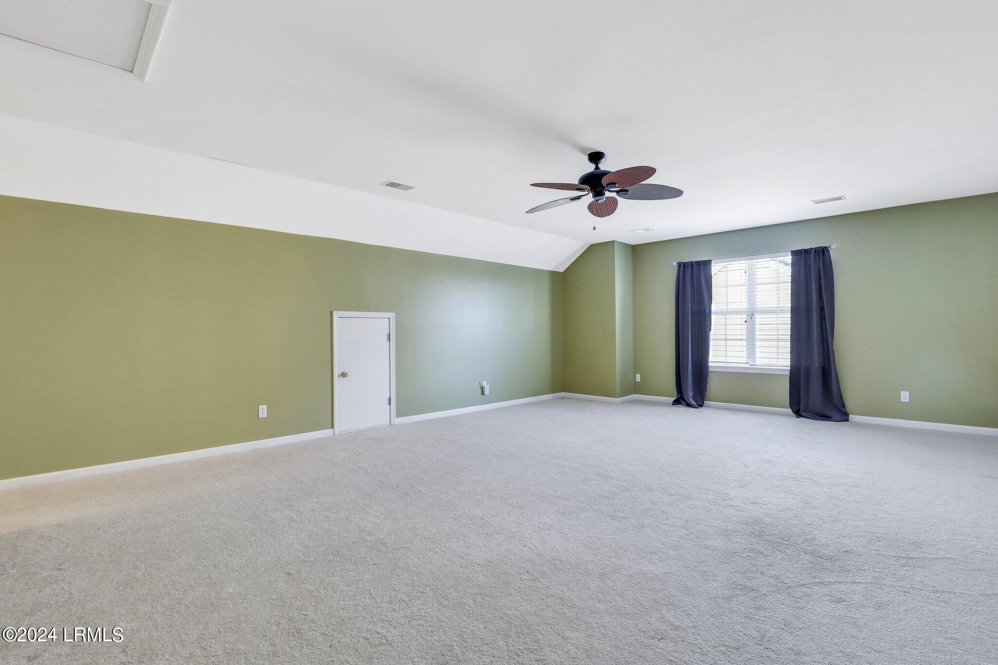 189 Oakesdale Drive