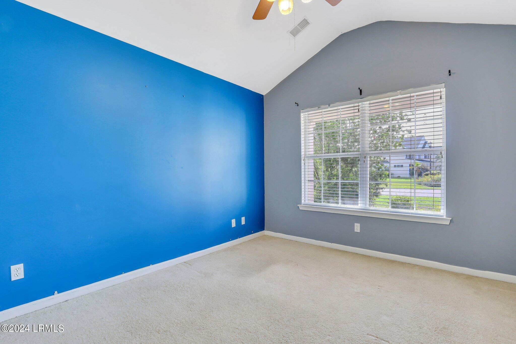 189 Oakesdale Drive