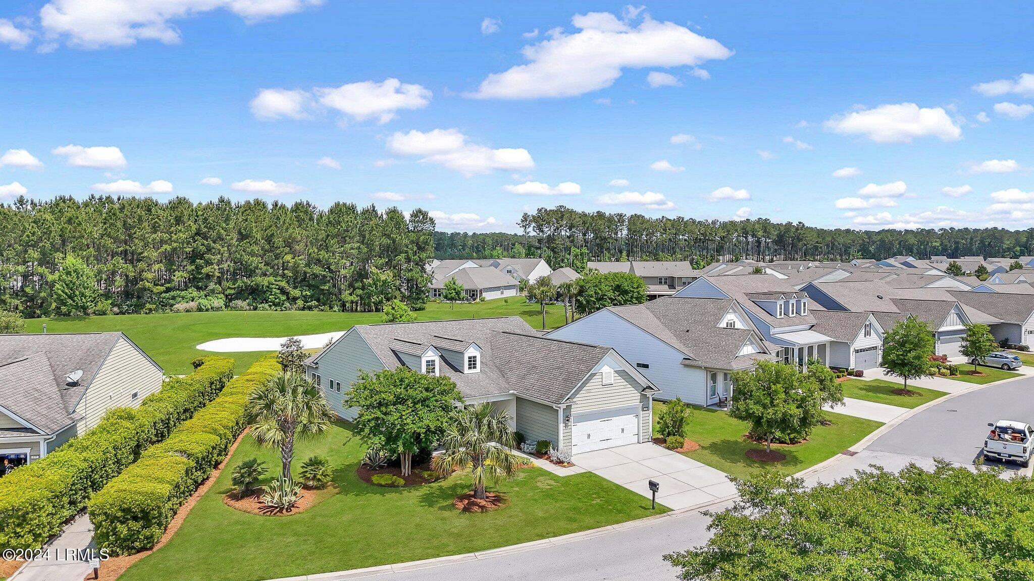 215 Canterbury Court