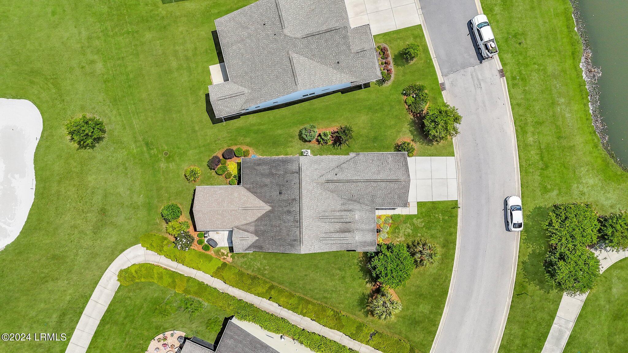 215 Canterbury Court