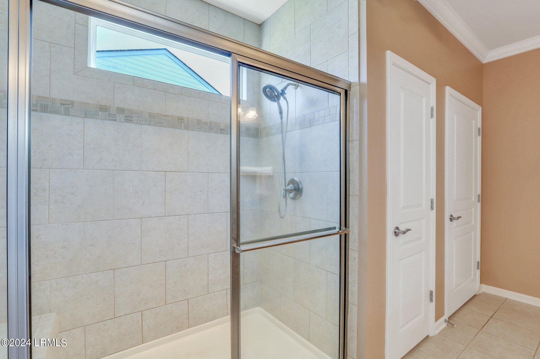 215 Canterbury Court