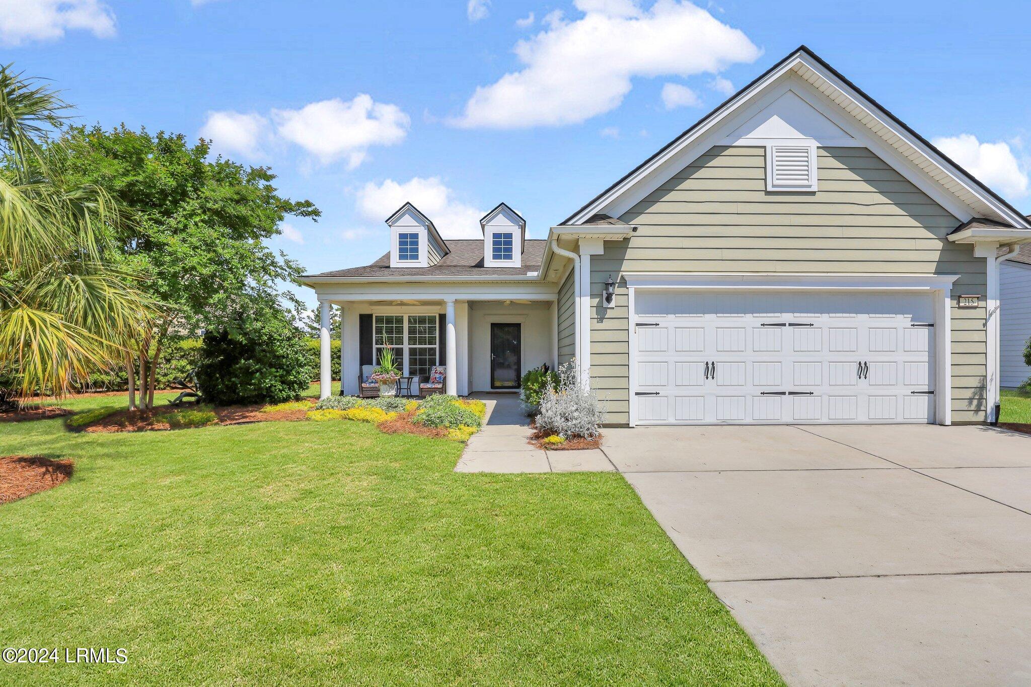 215 Canterbury Court