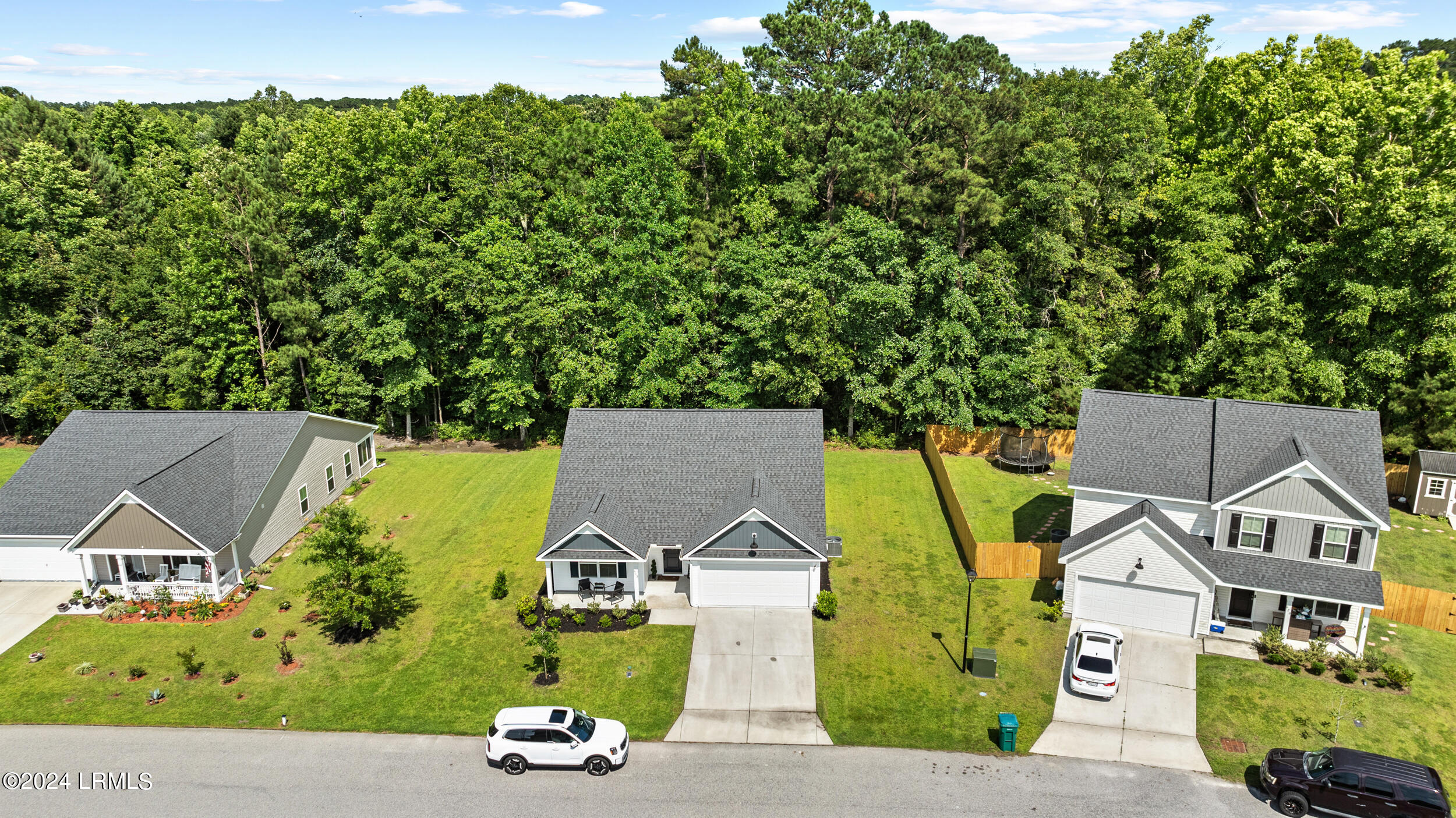 613 Ridgeland Lakes Drive