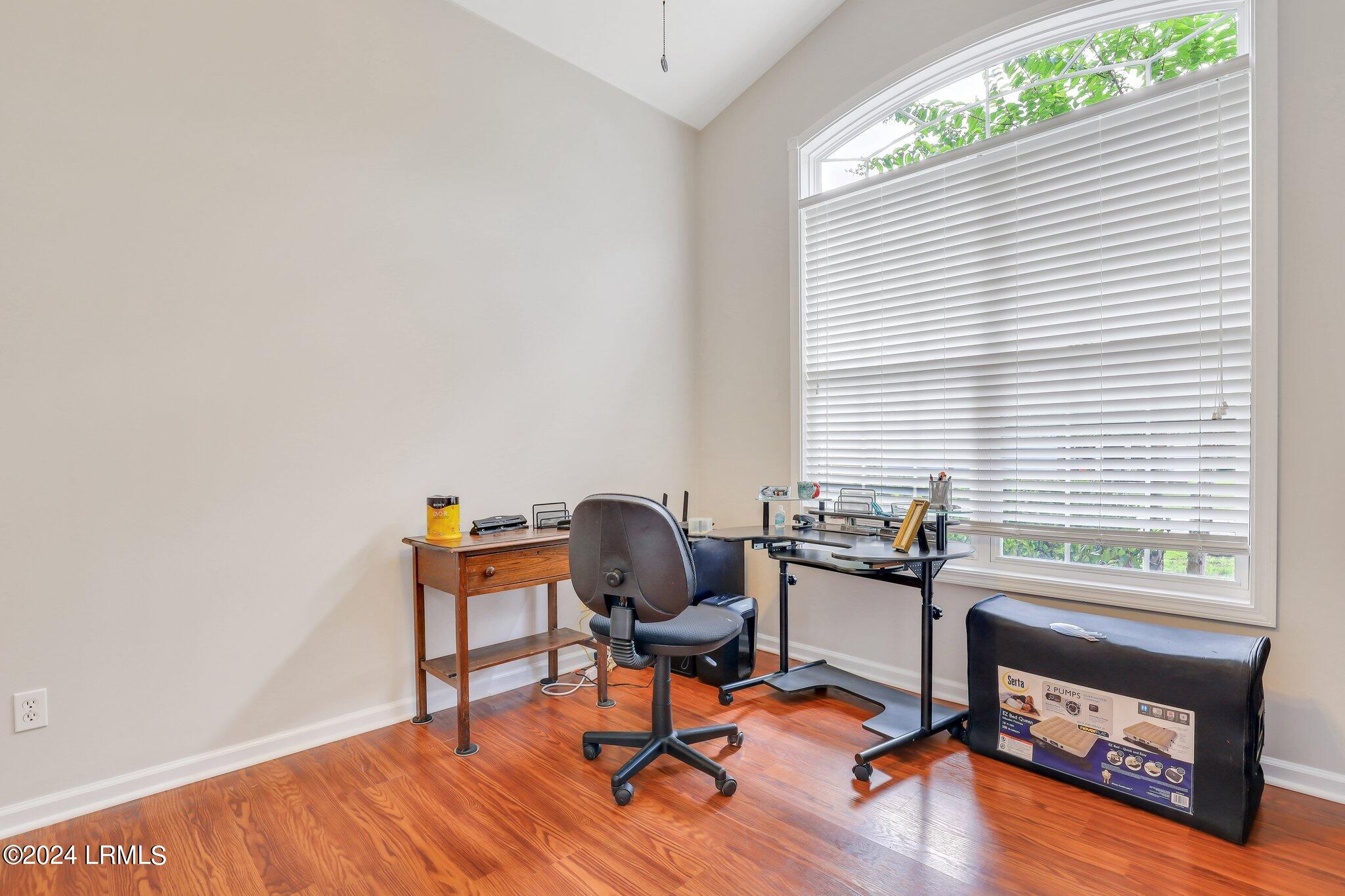 114 Oakesdale Drive