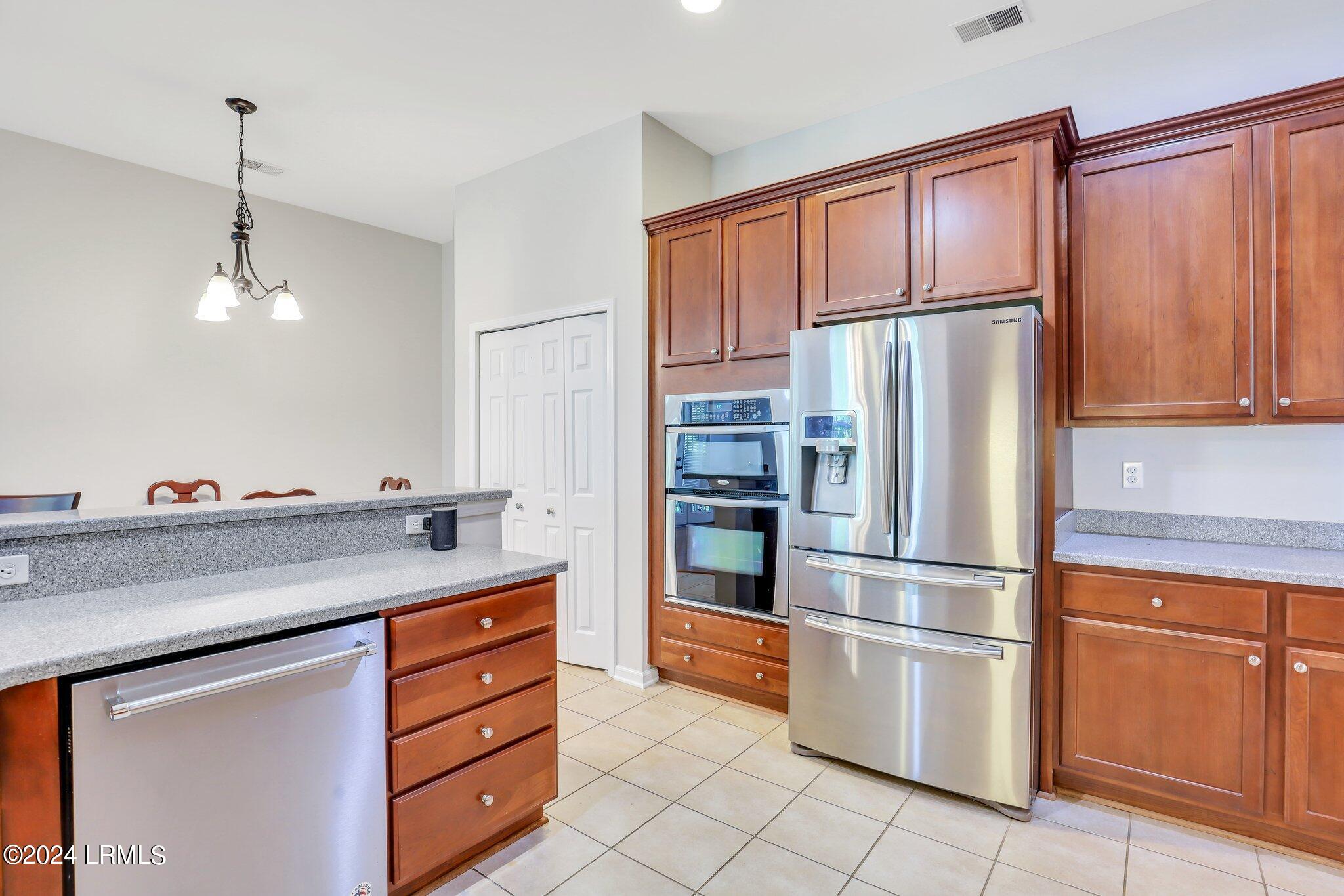 114 Oakesdale Drive