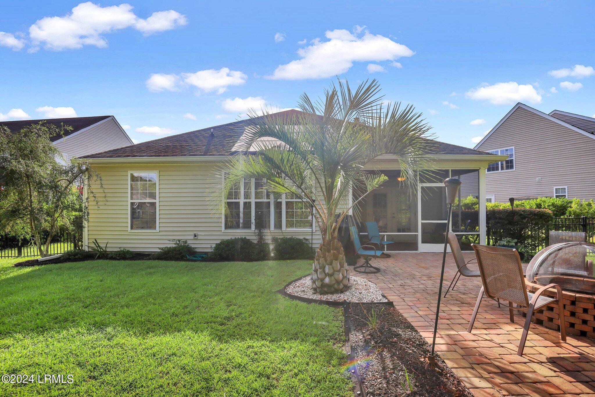 114 Oakesdale Drive