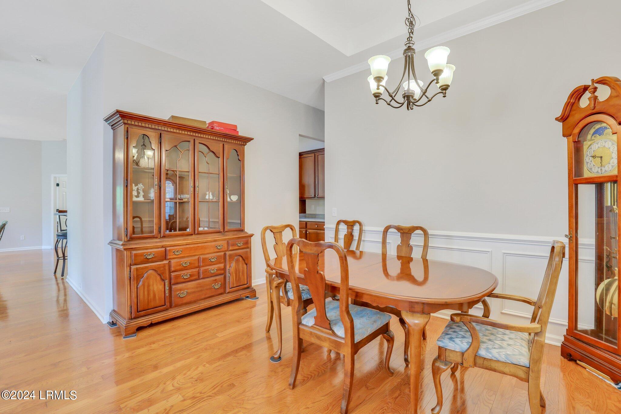 114 Oakesdale Drive