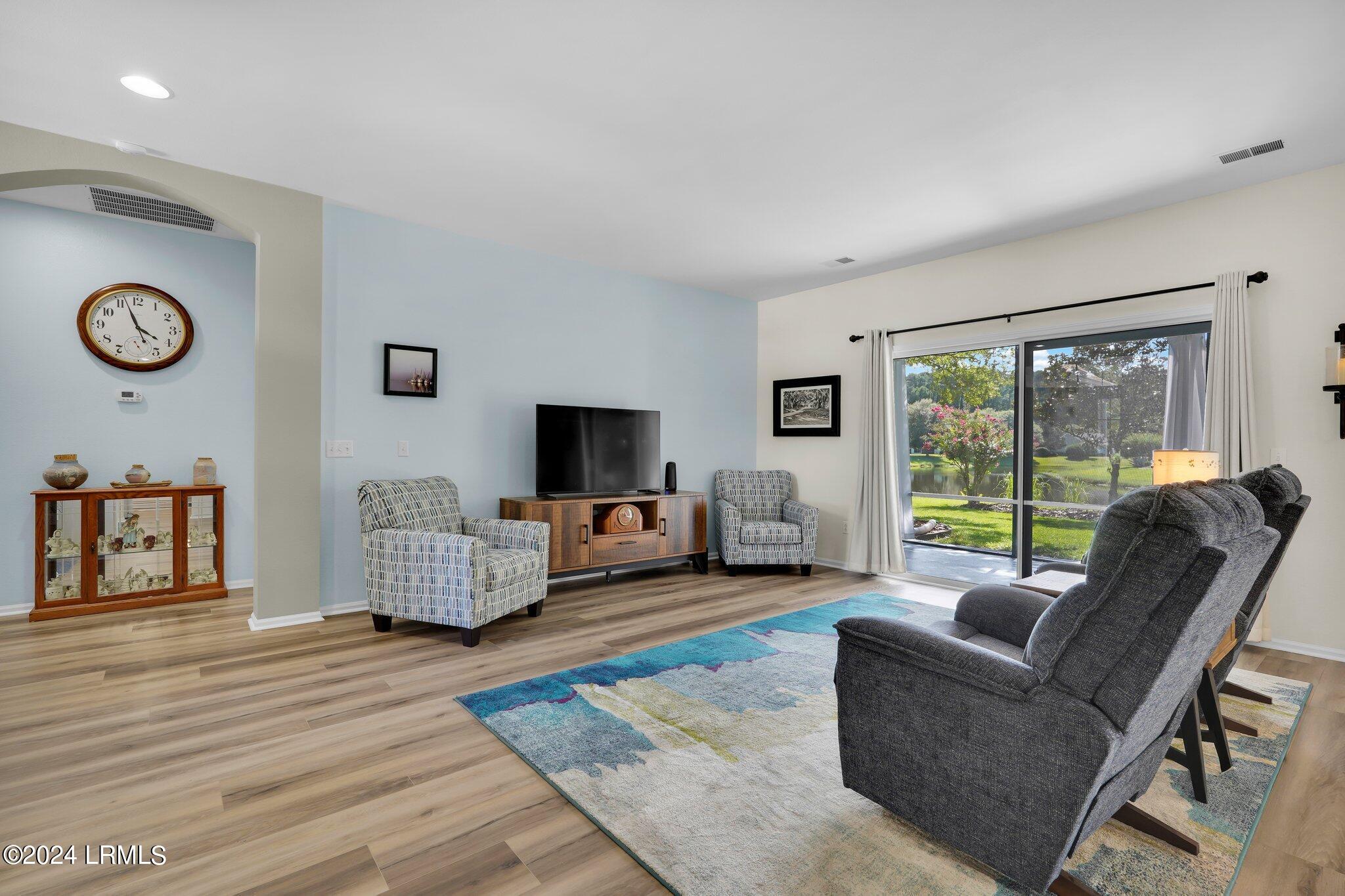 563 Argent Way
