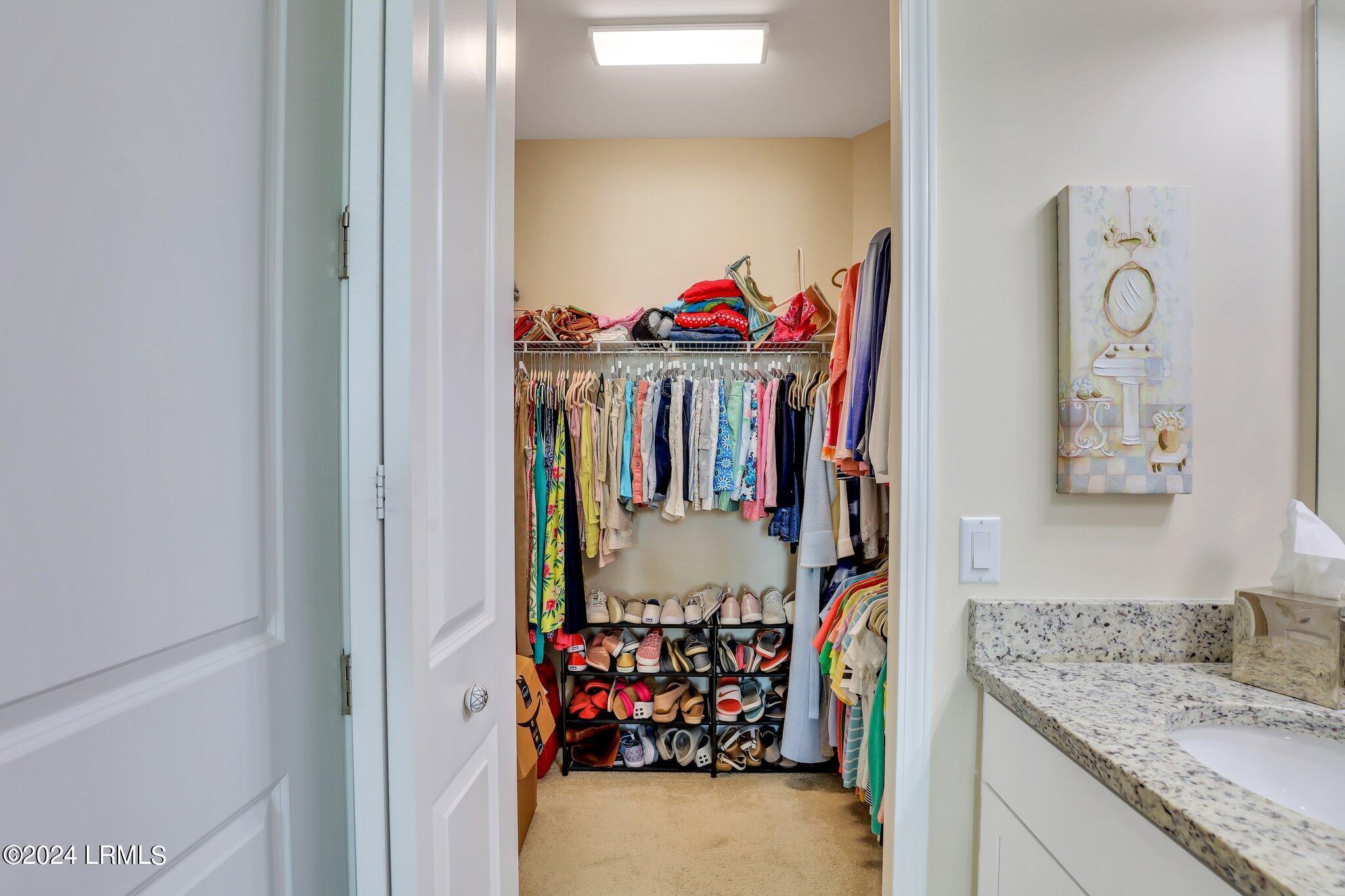 225 Island Breeze Lane, 101