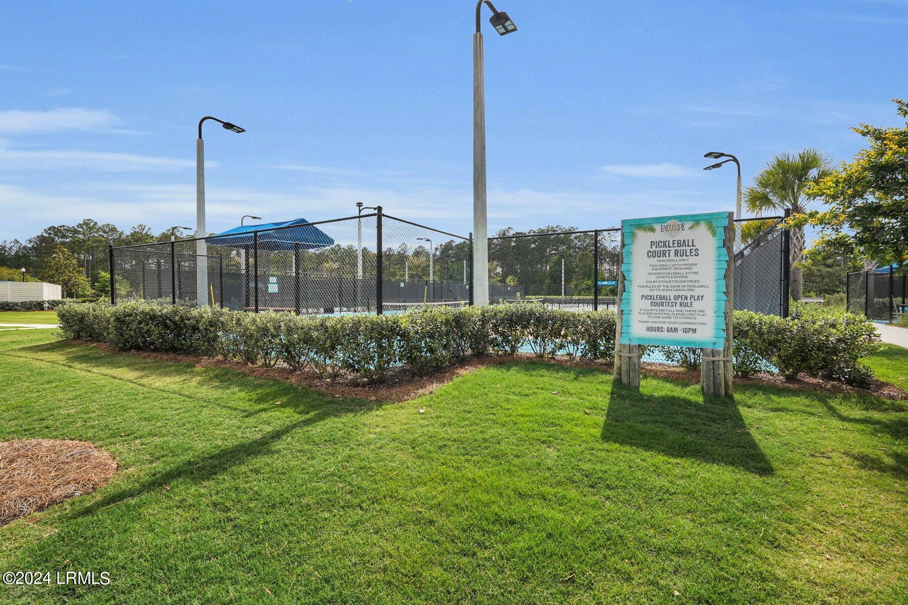 225 Island Breeze Lane, 101