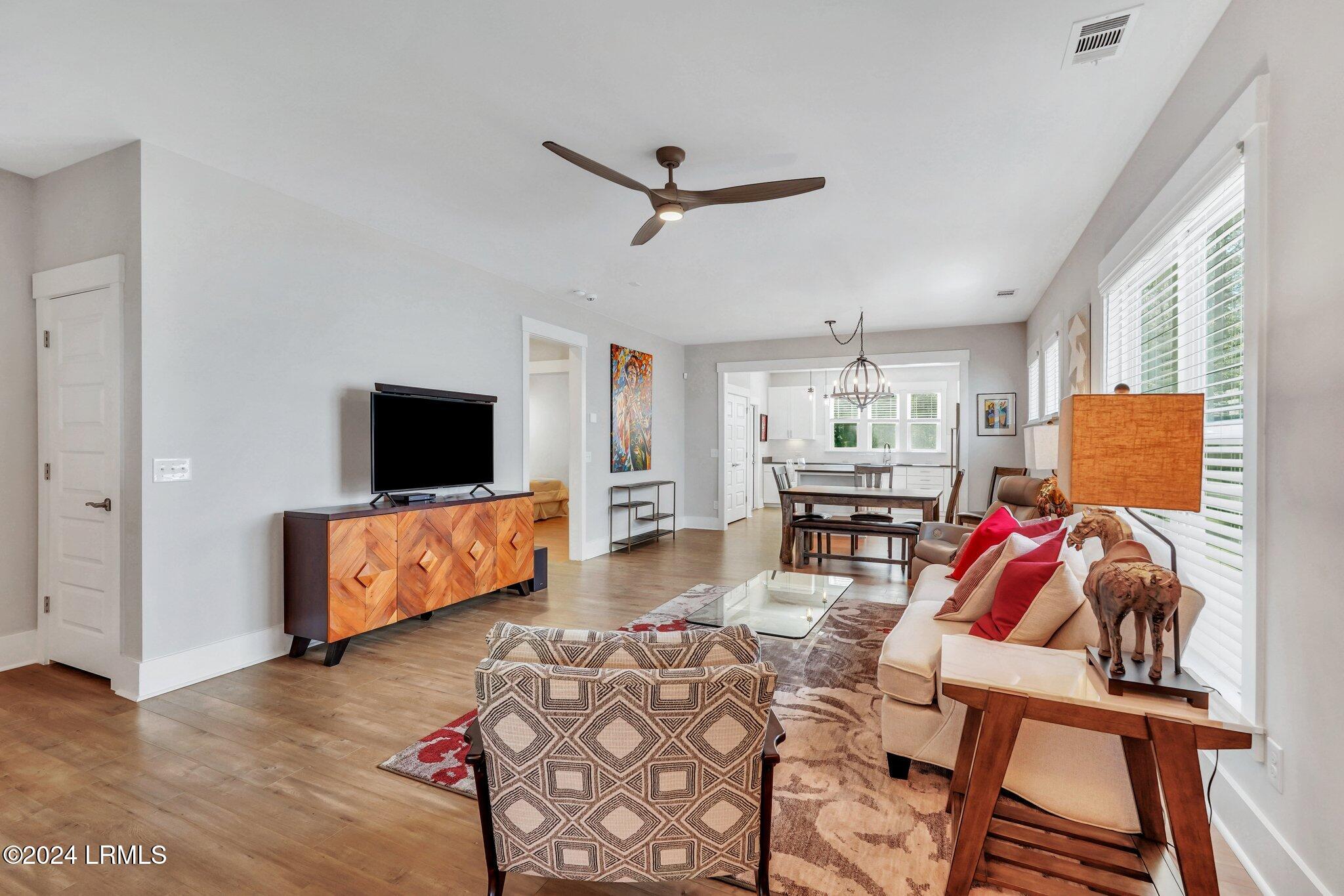 72 Turnberry Court