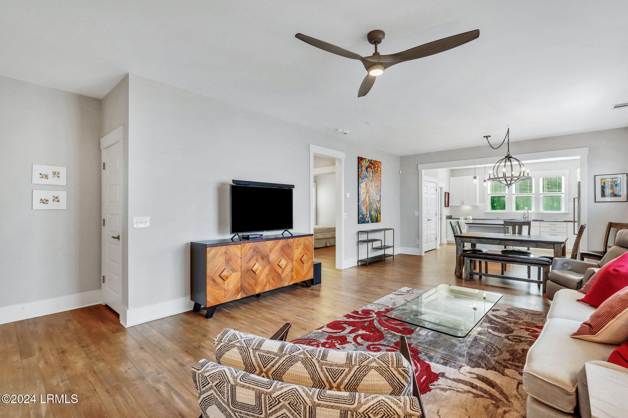 72 Turnberry Court