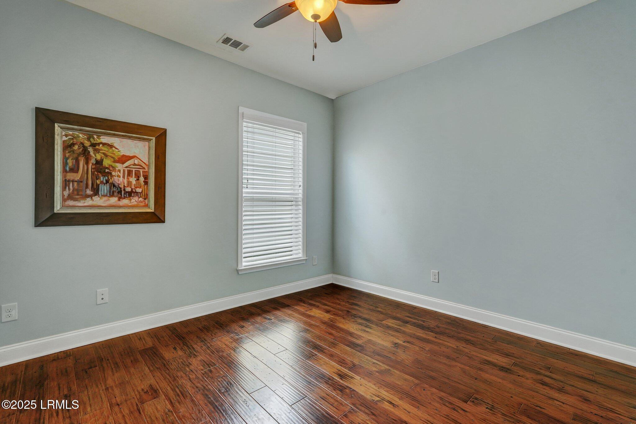 239 Knollwood Court