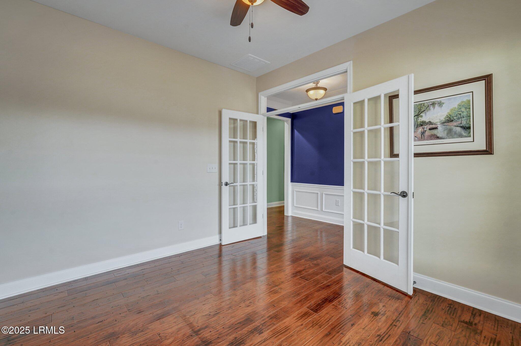 239 Knollwood Court