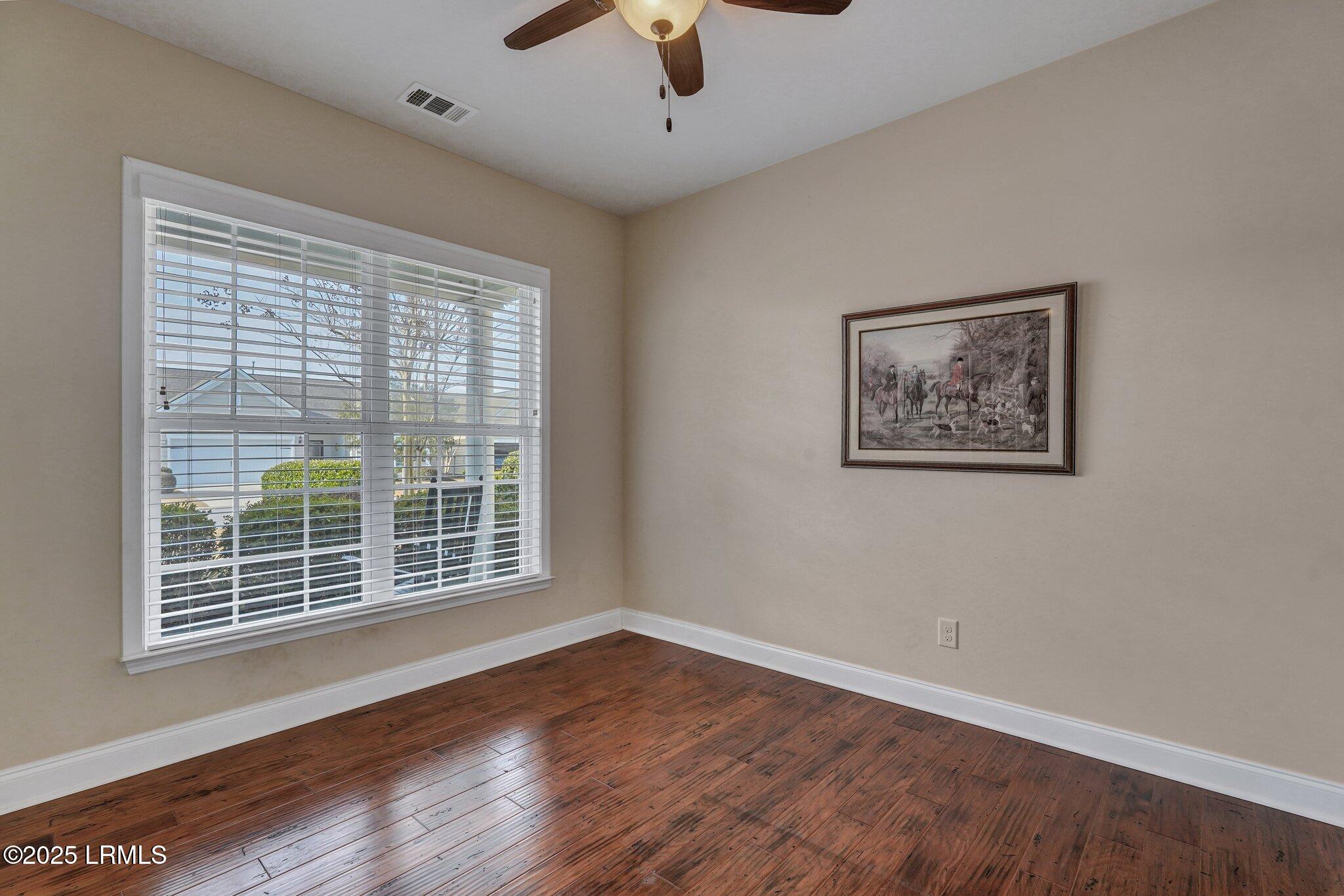 239 Knollwood Court