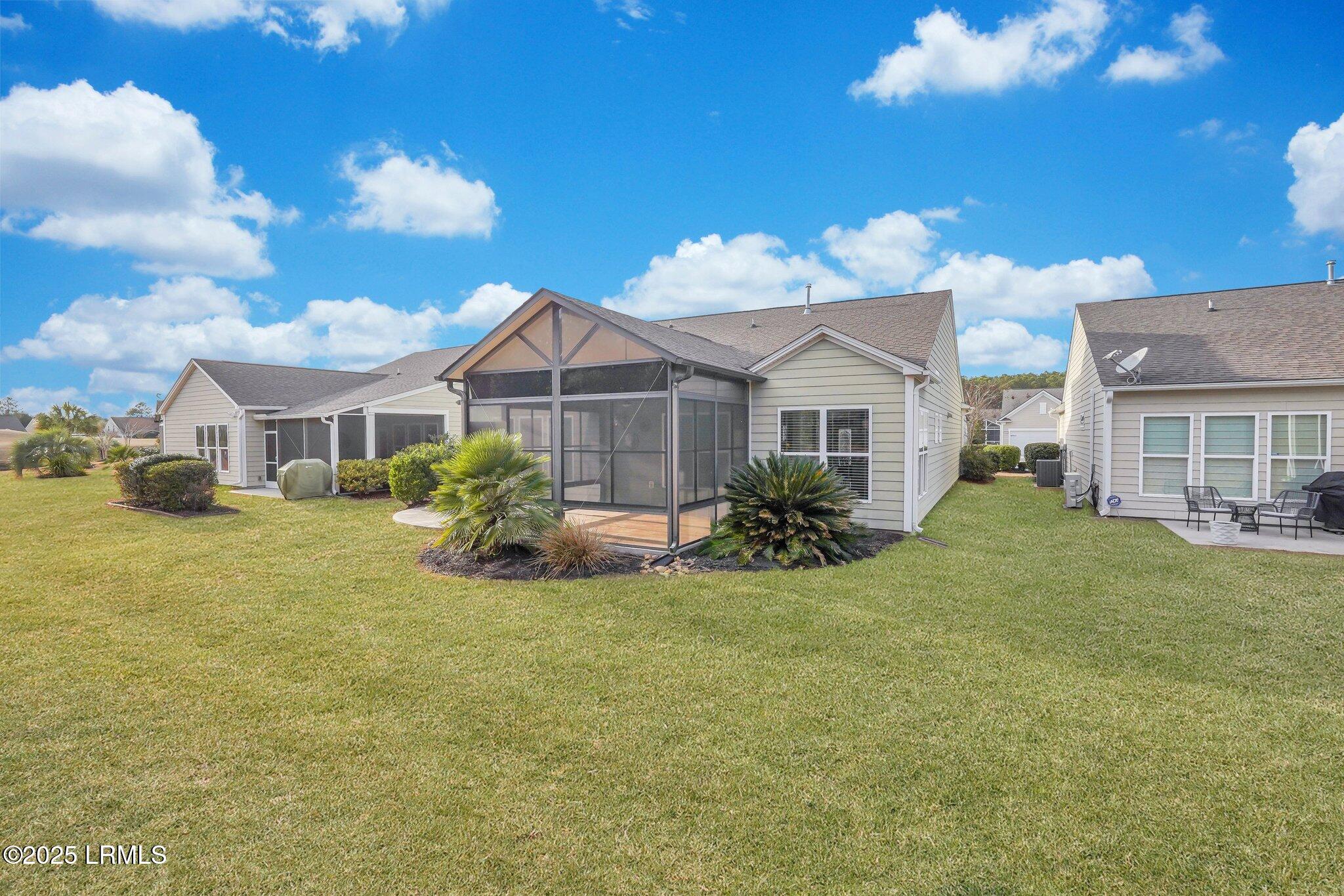 239 Knollwood Court