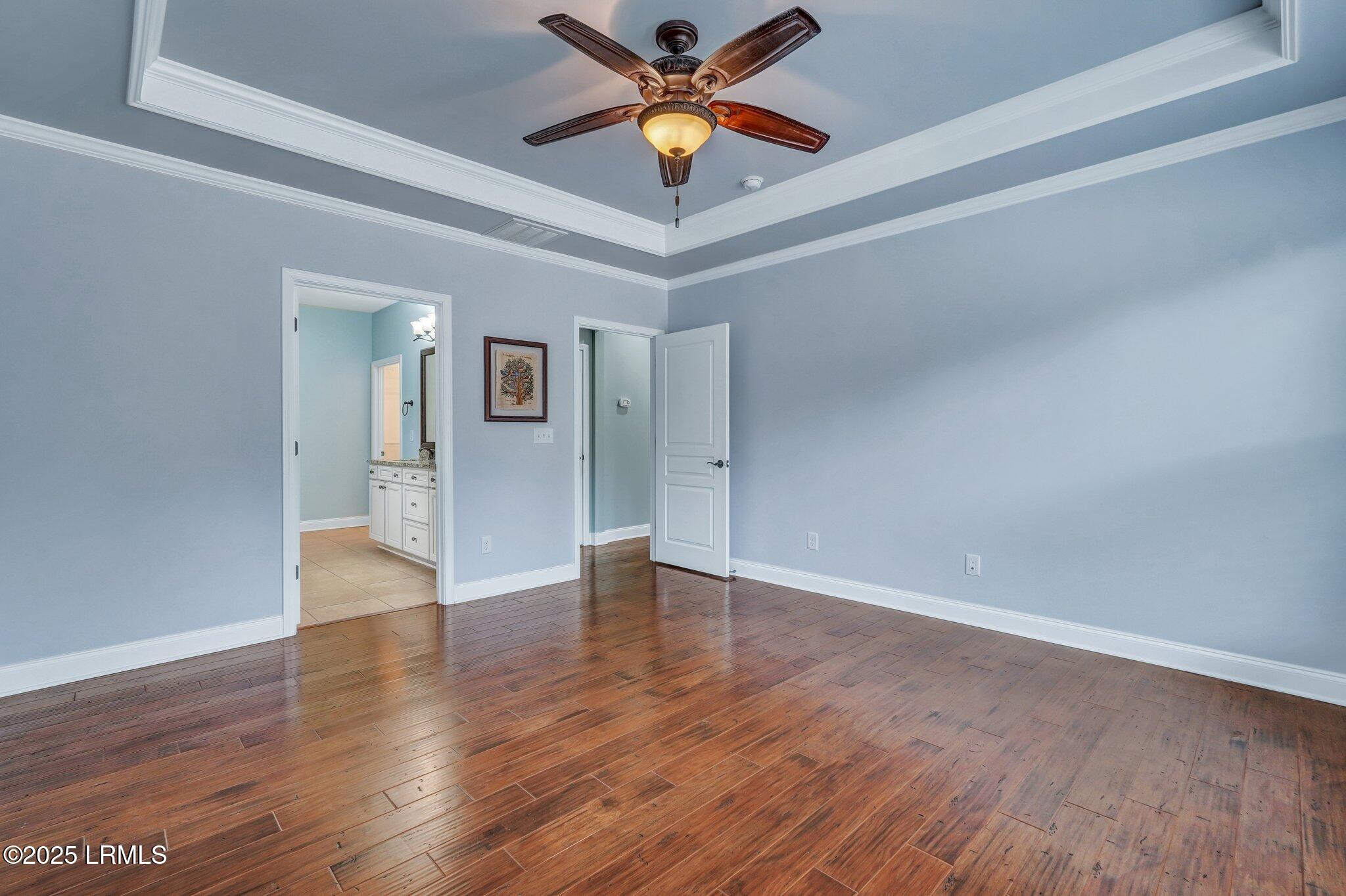 239 Knollwood Court