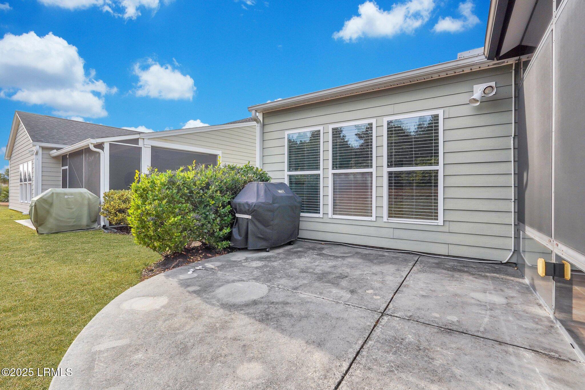 239 Knollwood Court