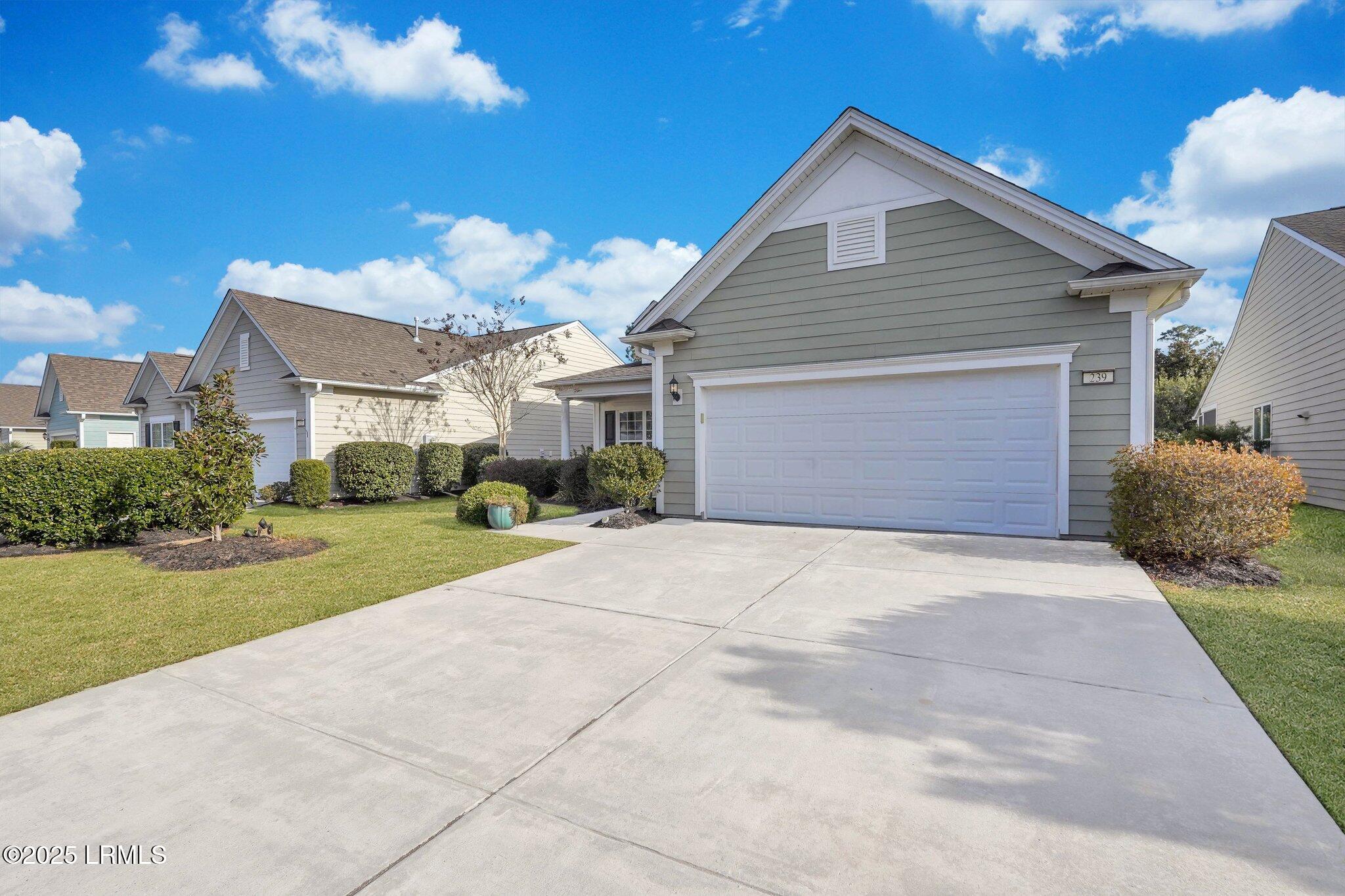 239 Knollwood Court