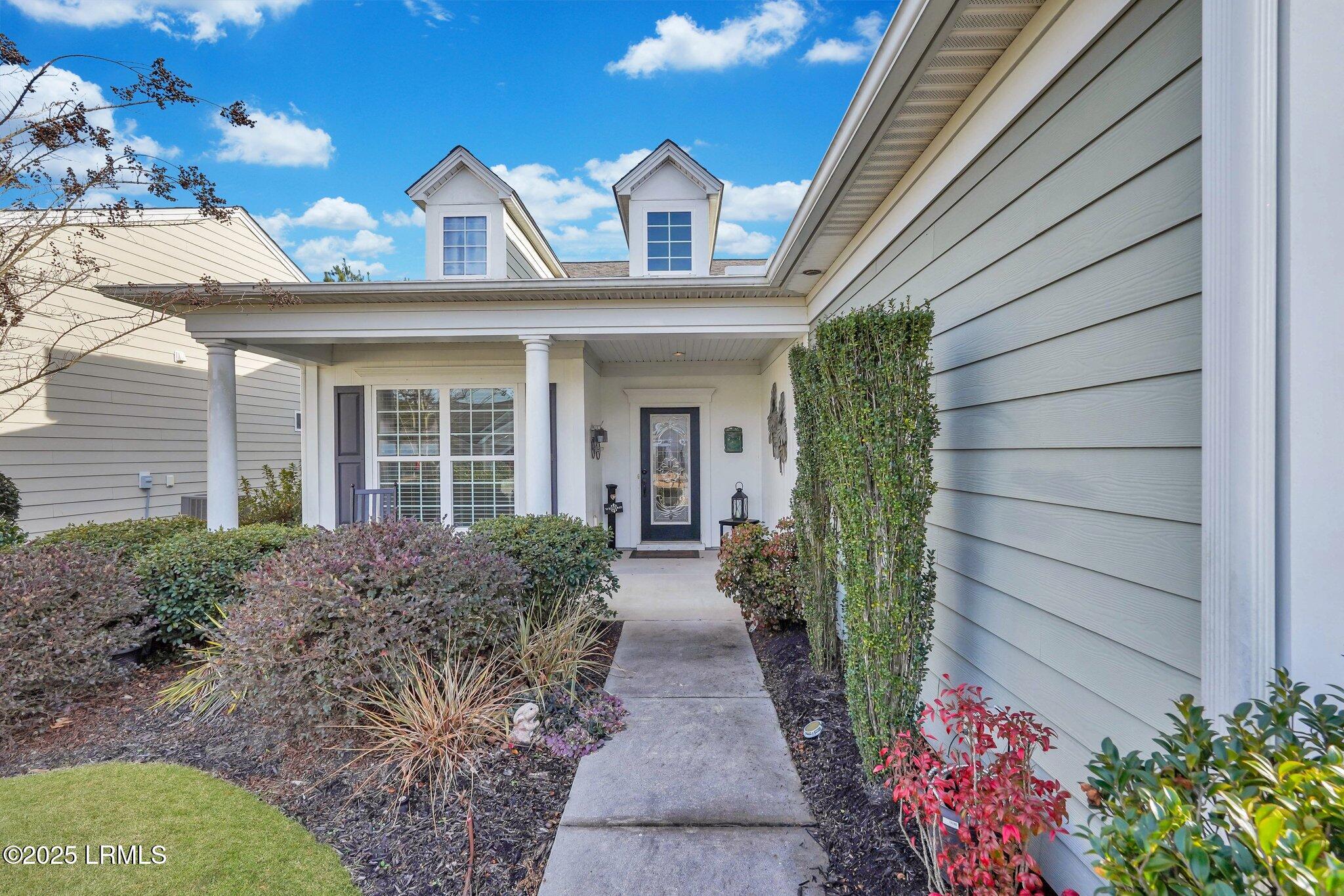 239 Knollwood Court
