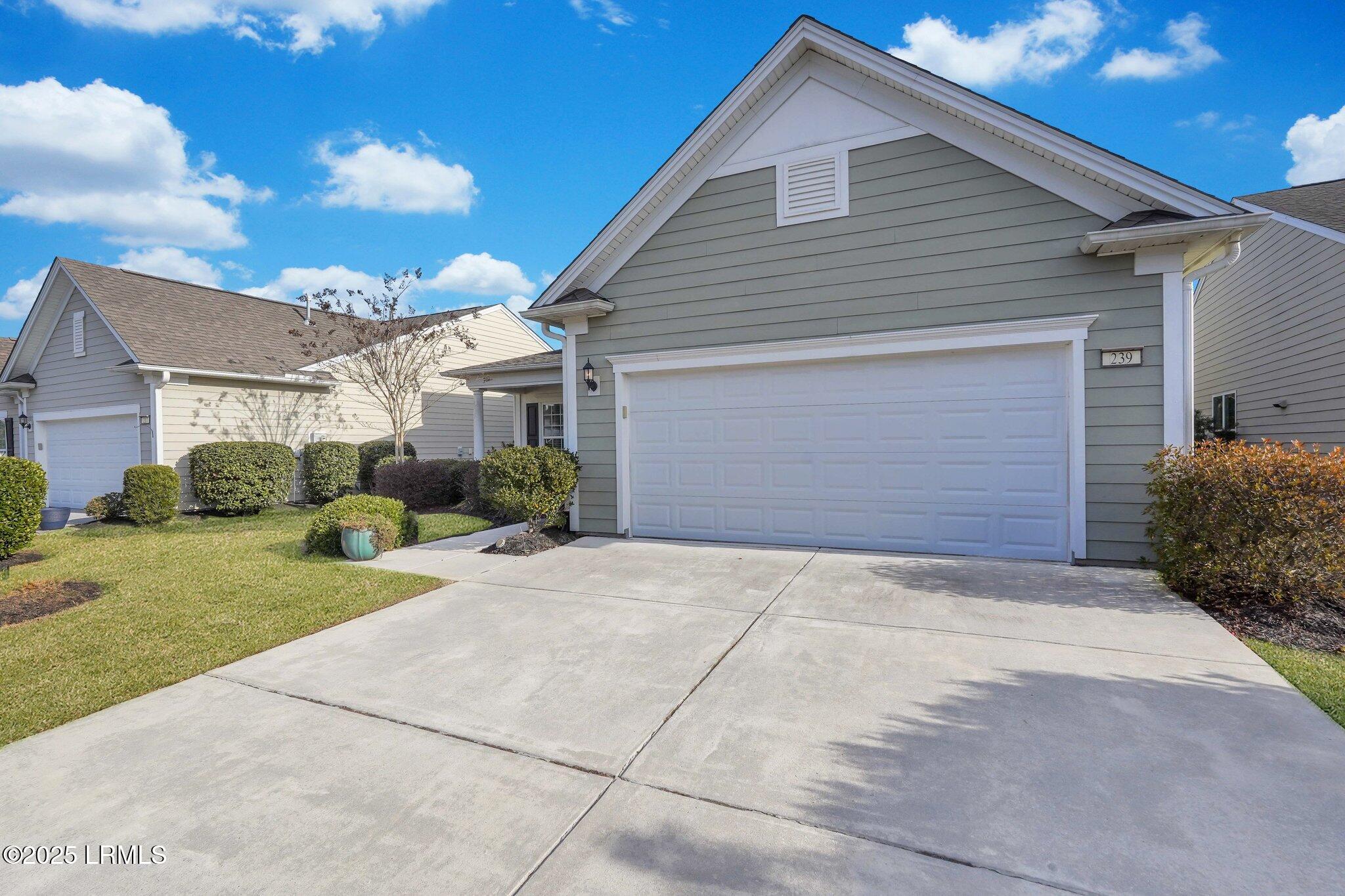239 Knollwood Court